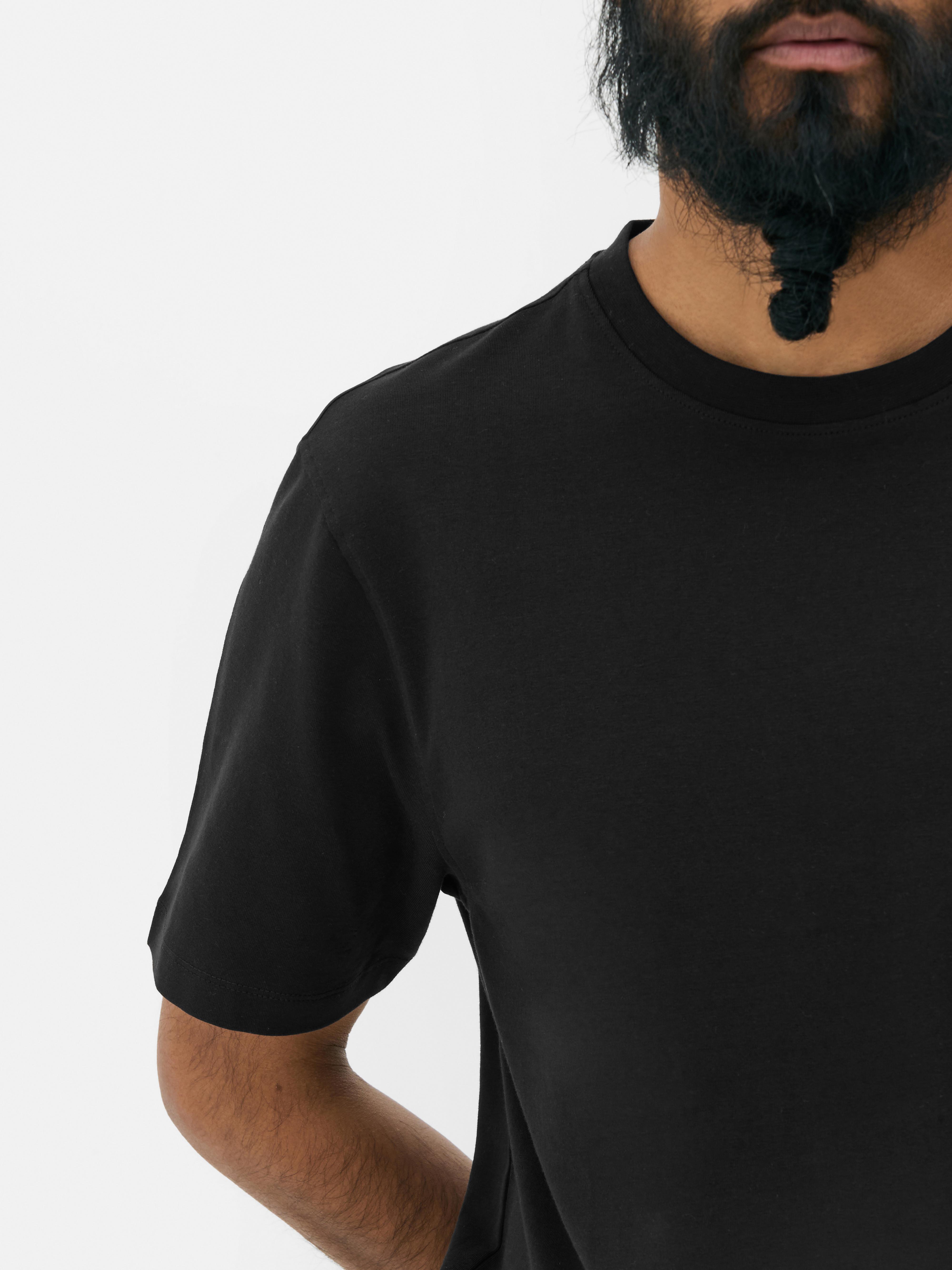 T-shirt corte justo essential