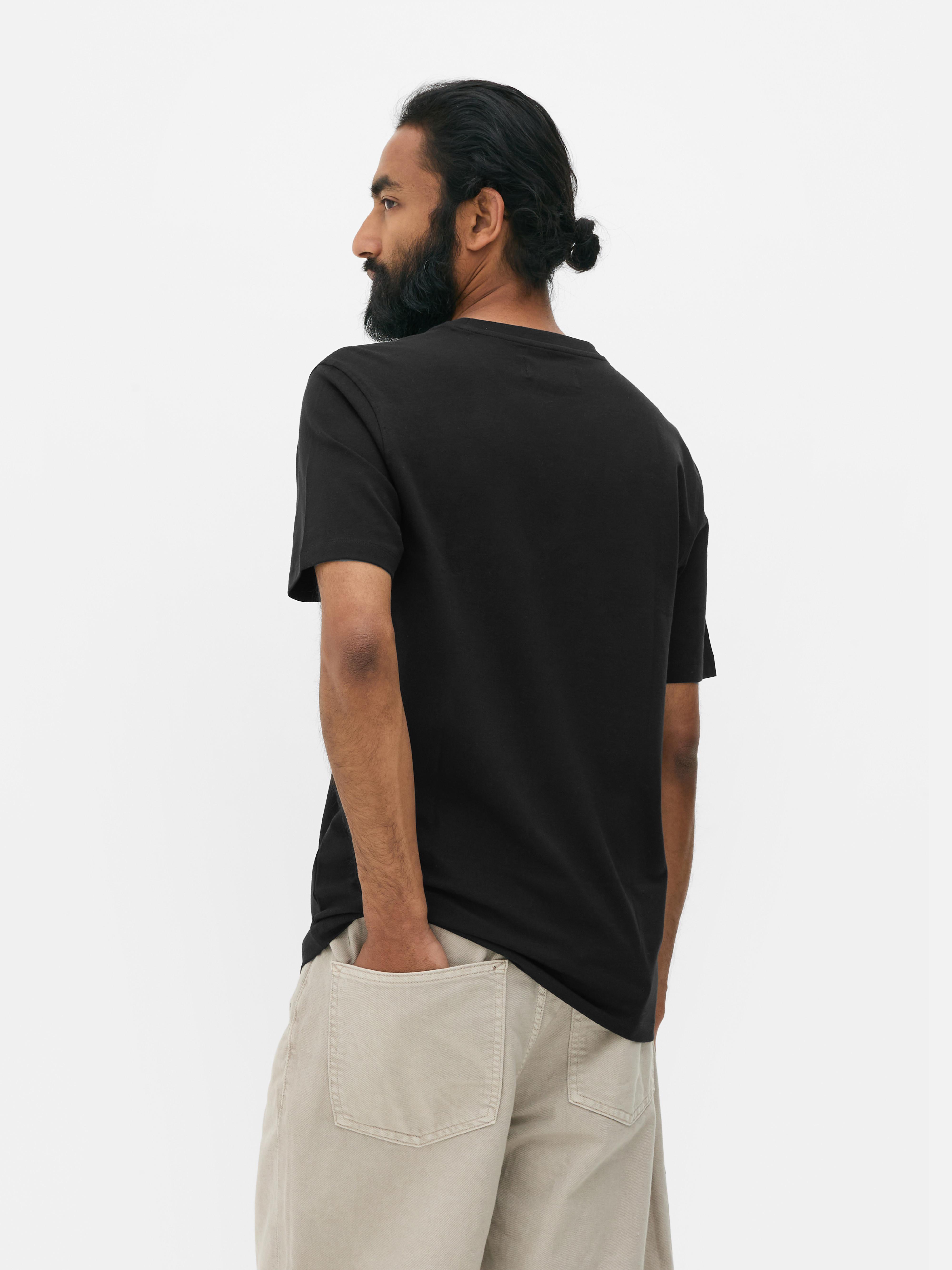 T-shirt corte justo essential