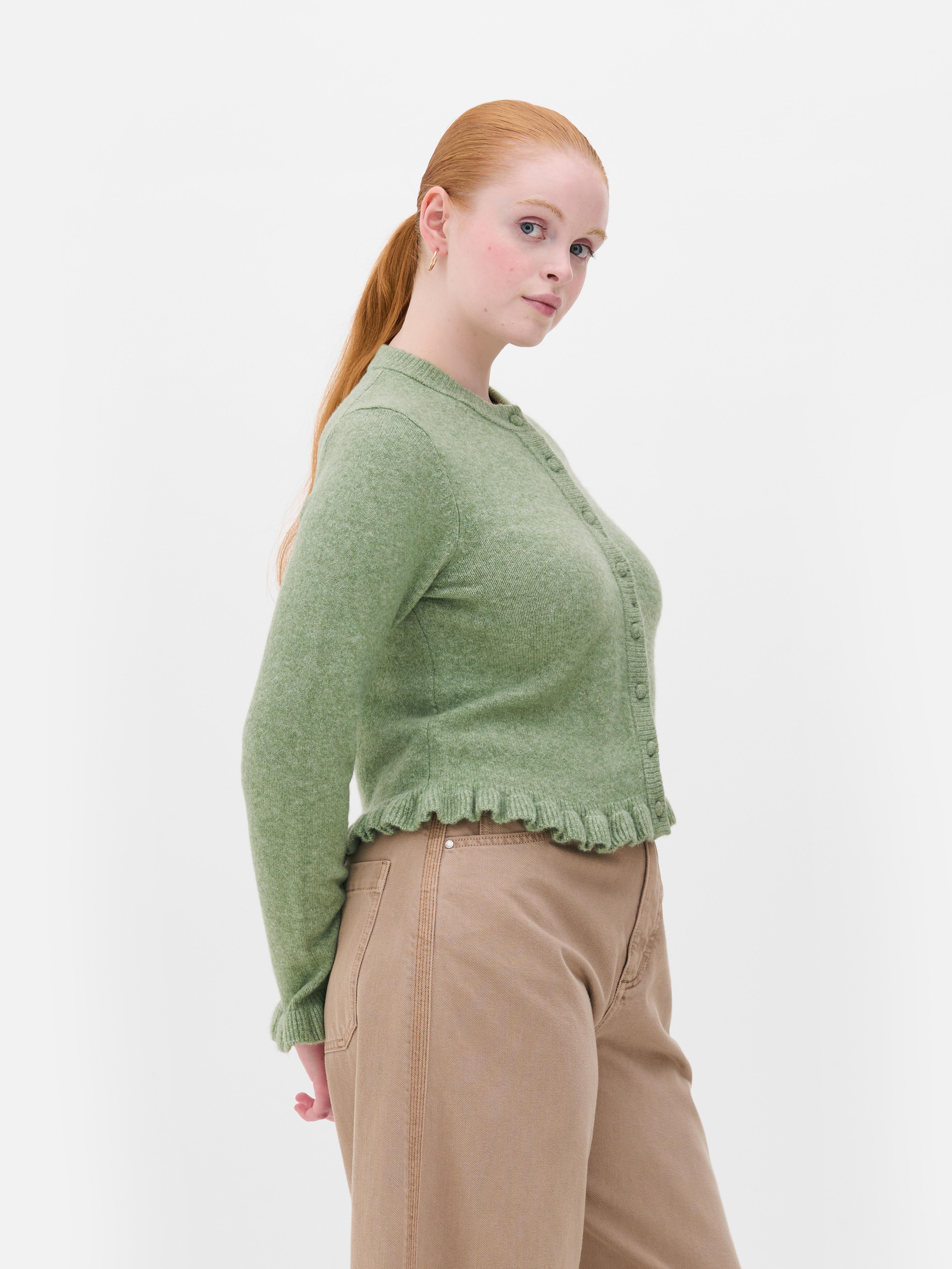 Cárdigan con volante