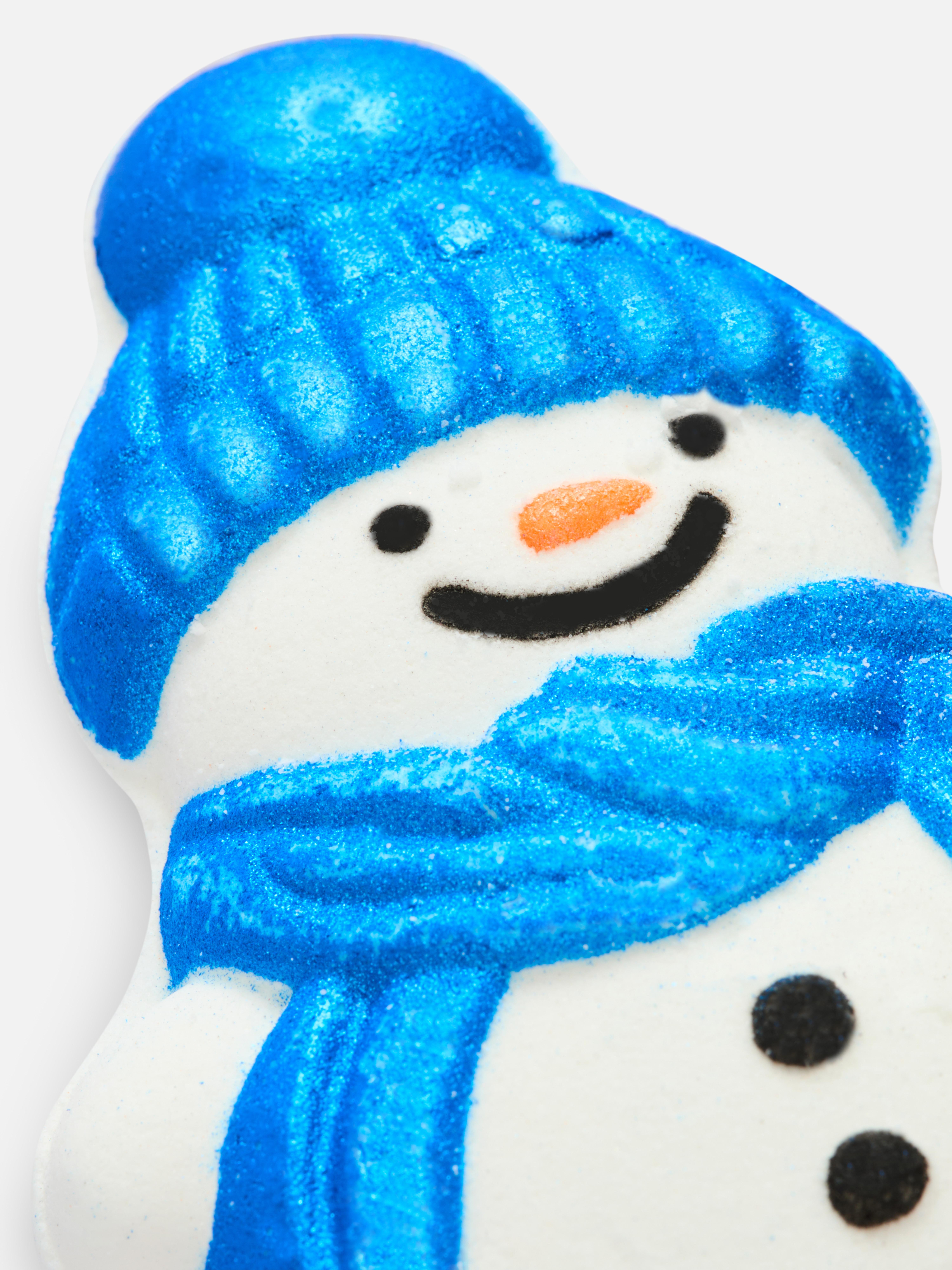 Kerstbruisbal sneeuwpop