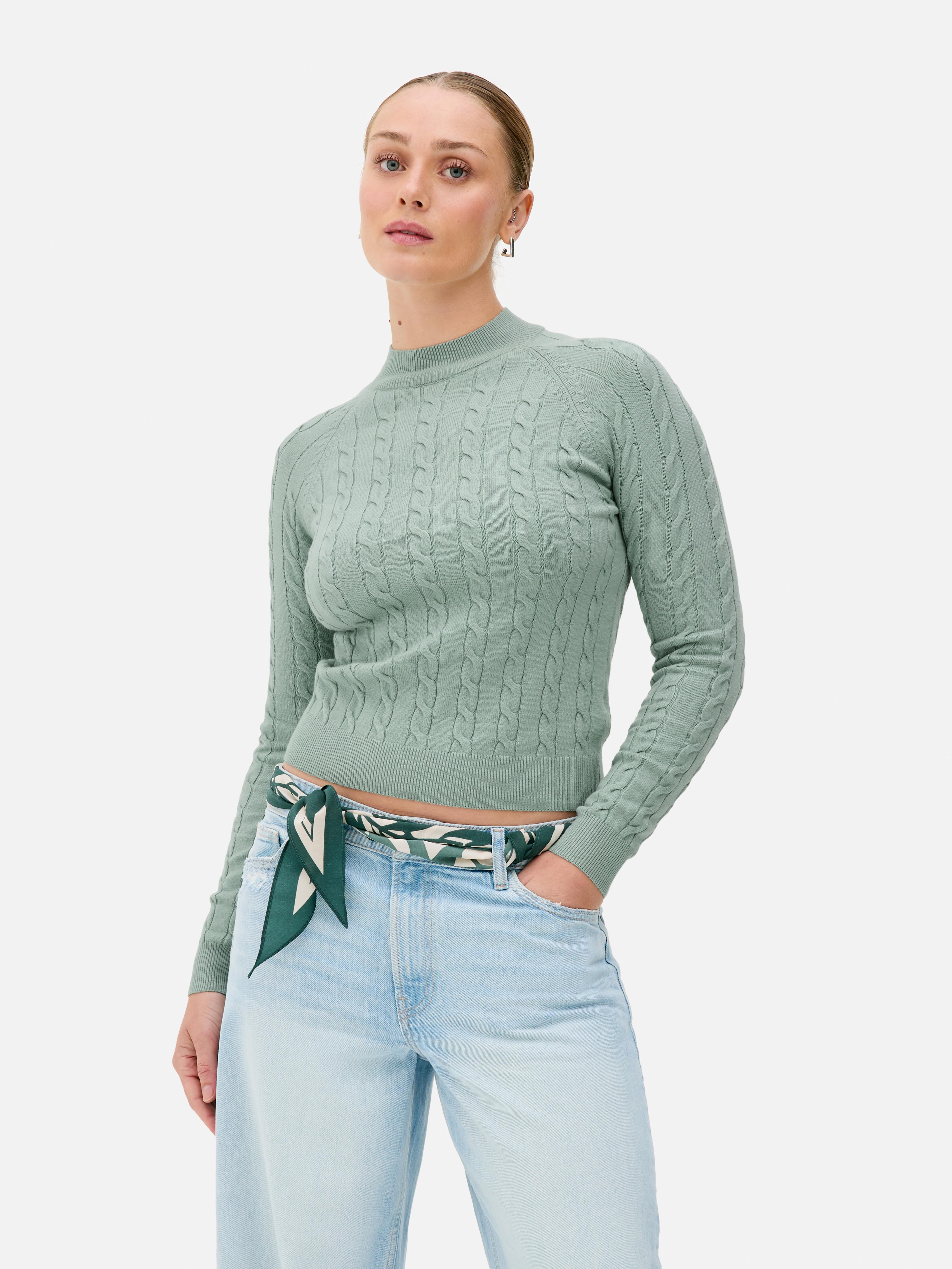 Pull torsadé à col roulé