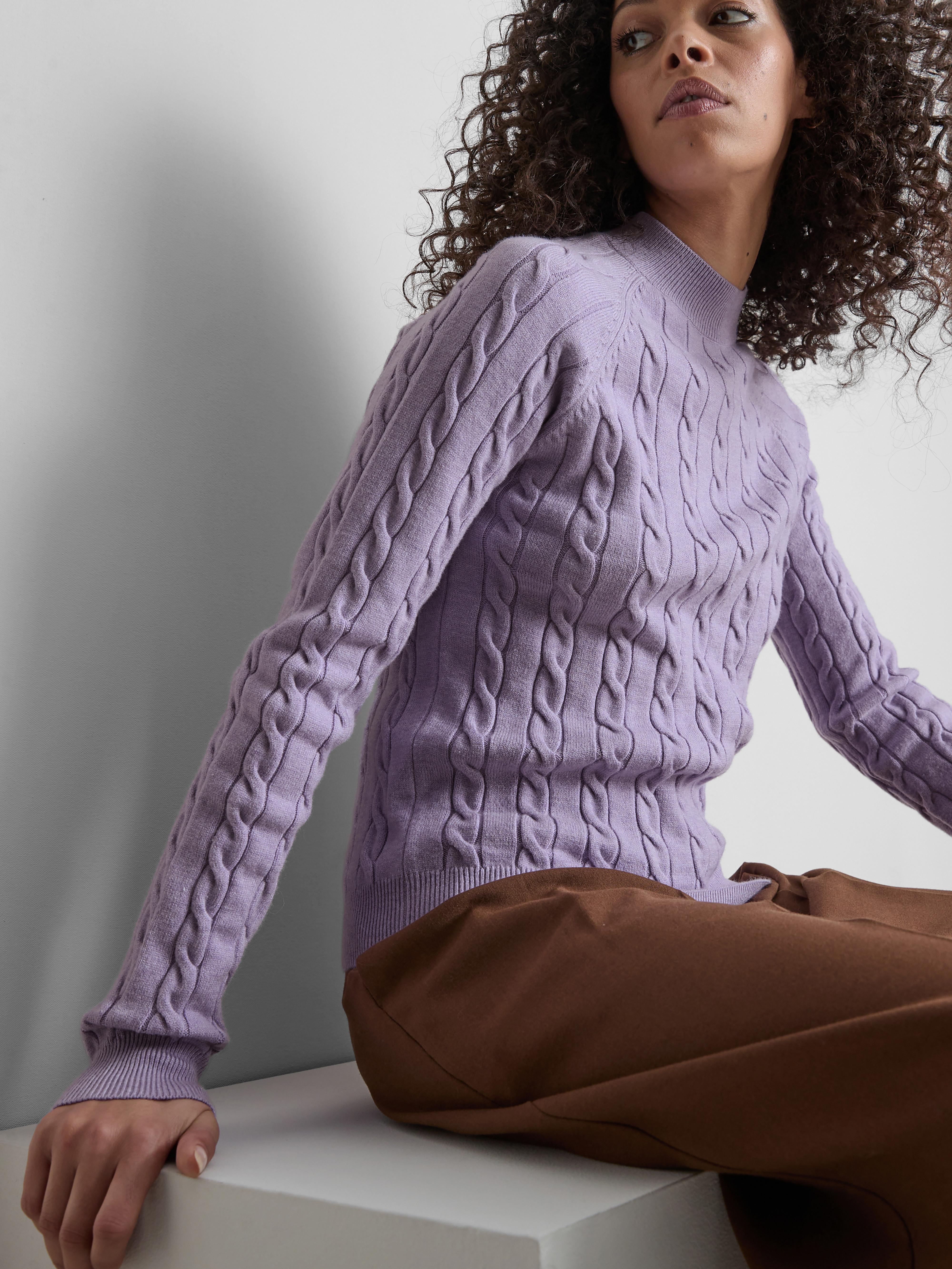 Maglione a trecce a collo alto