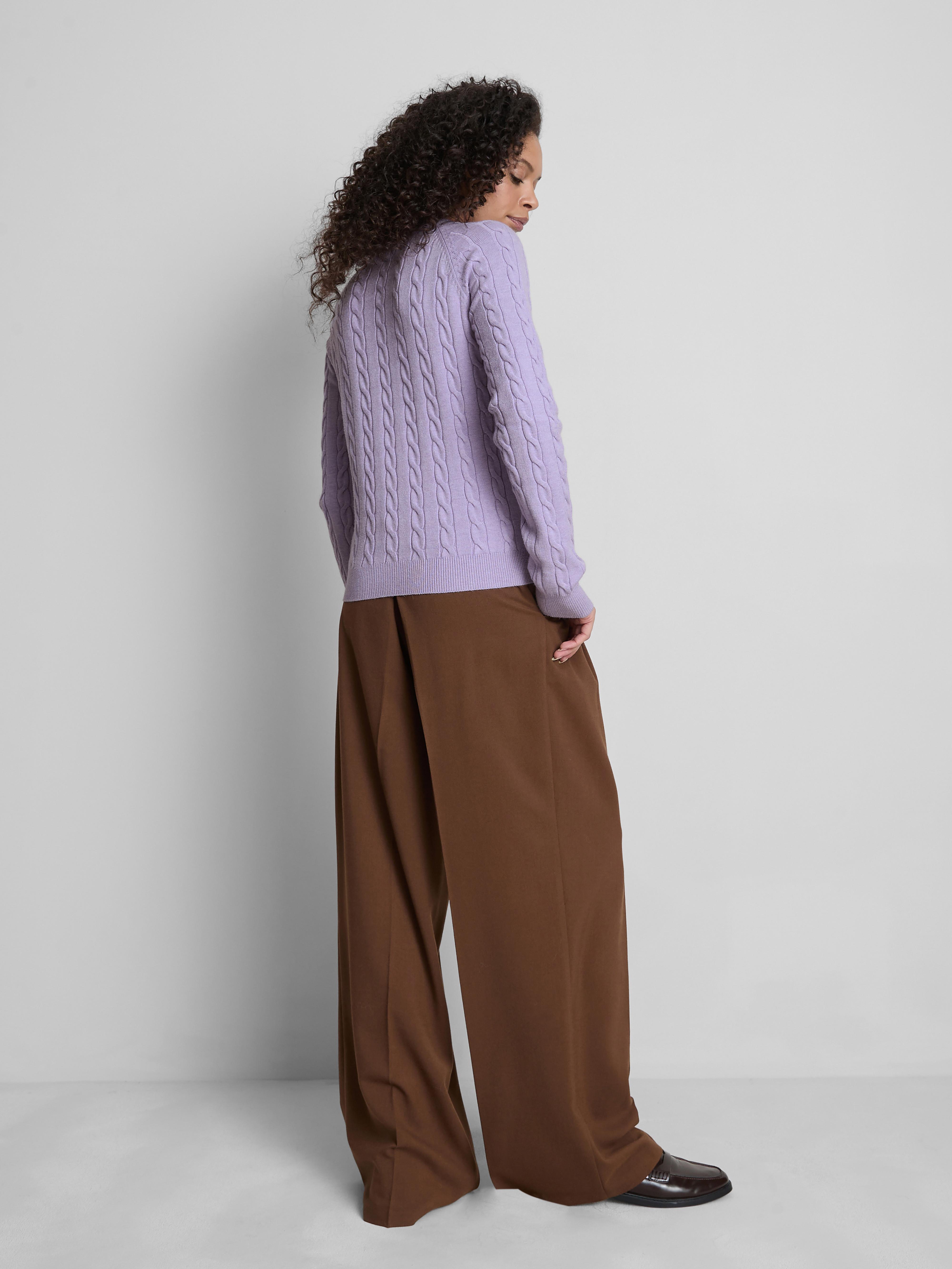 Maglione a trecce a collo alto