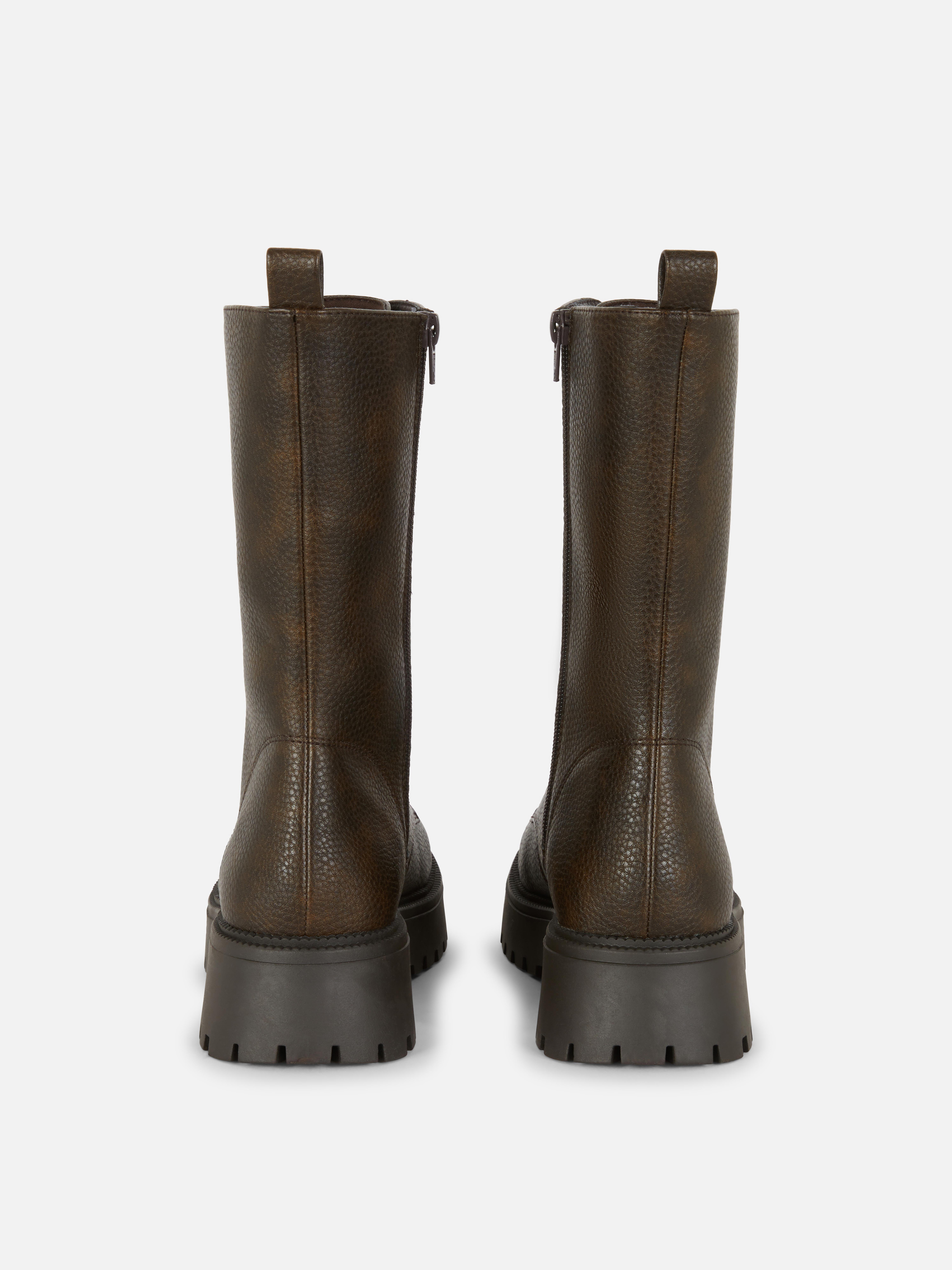 Botas atacadores cano alto