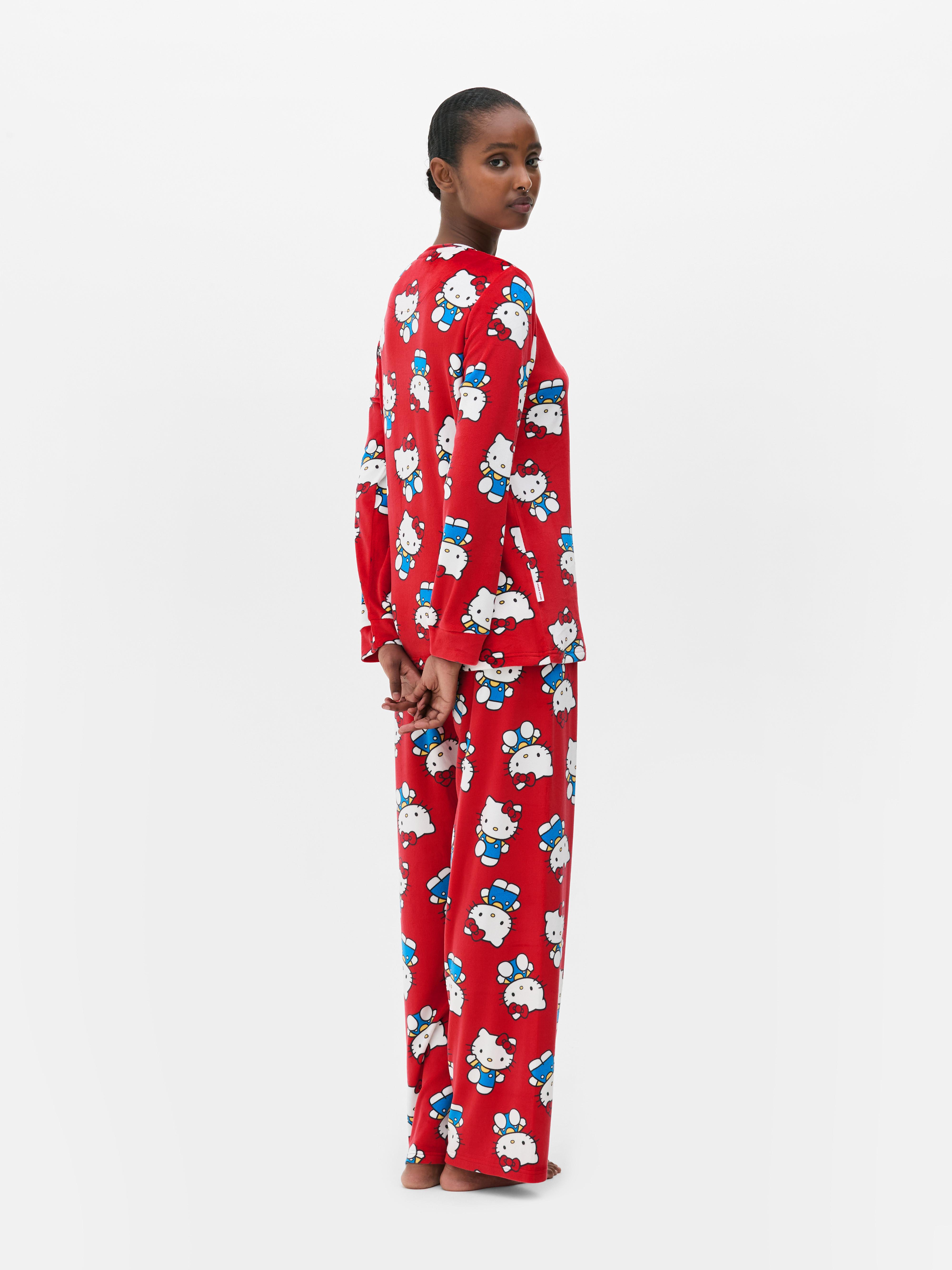 Hello Kitty and Friends Pyjama Set