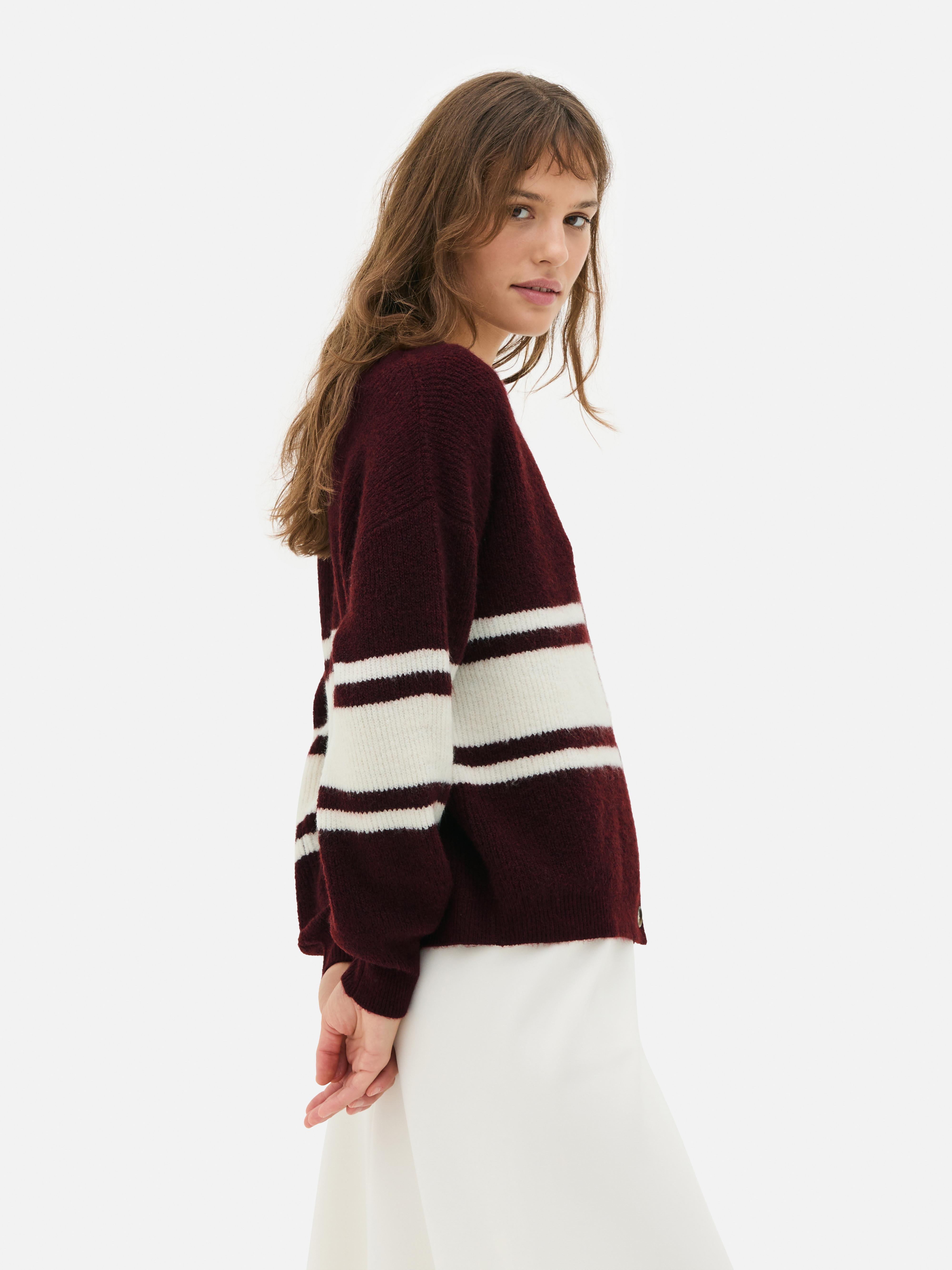Essential V-Neck Cardigan