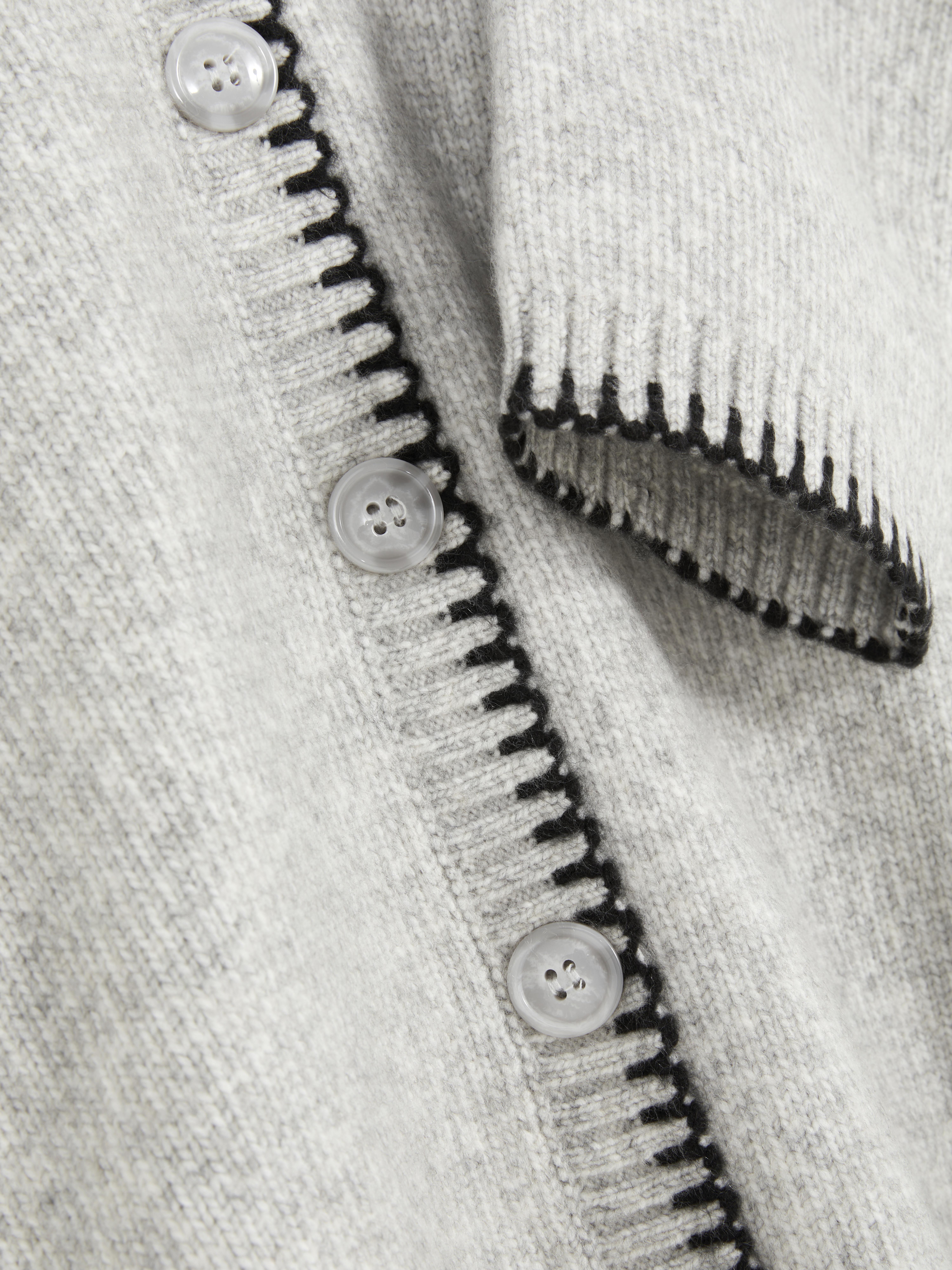 Cardigan mit Kontrastnaht