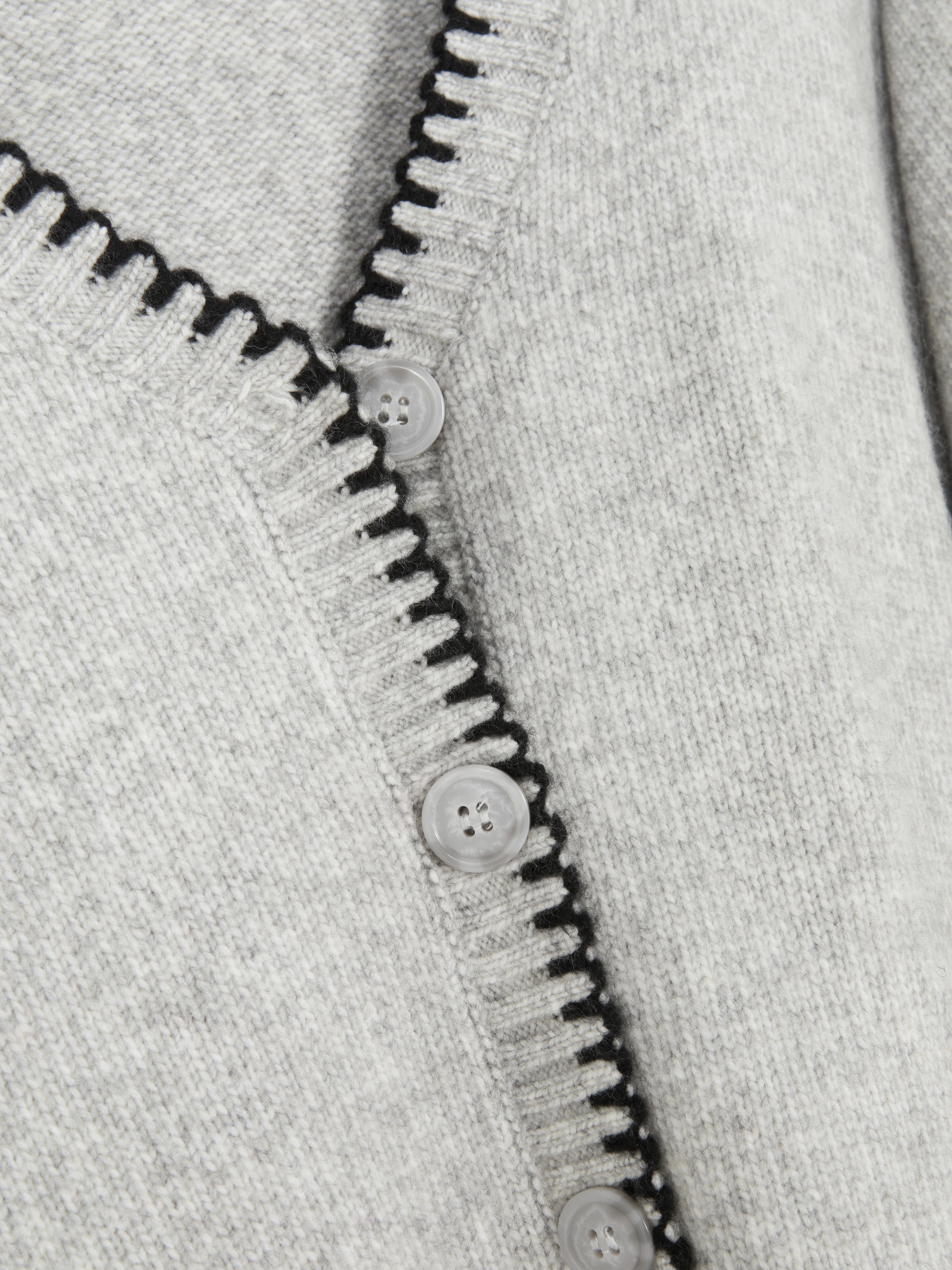 Cardigan mit Kontrastnaht