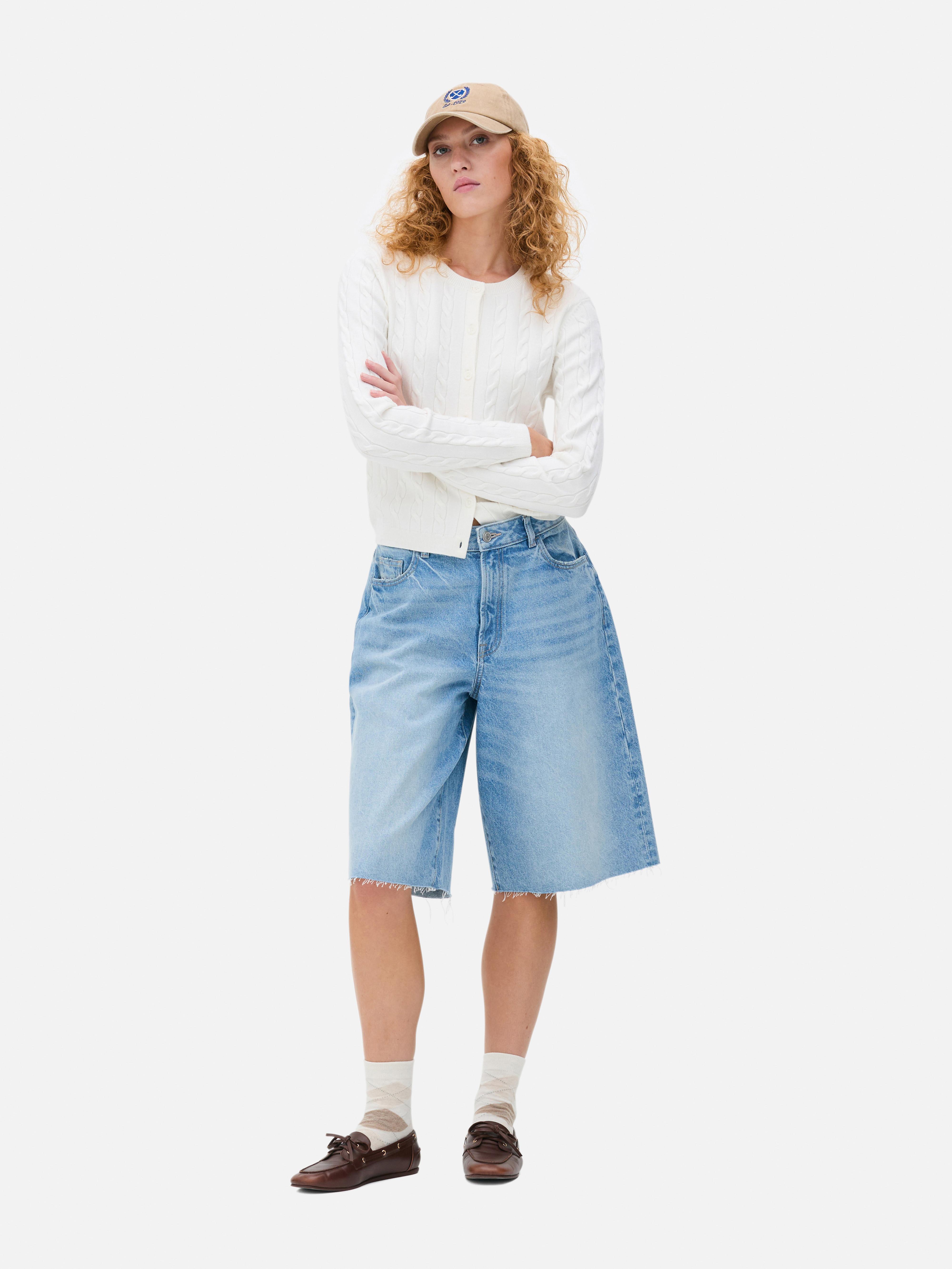 Round Neck Cable Knit Cardigan