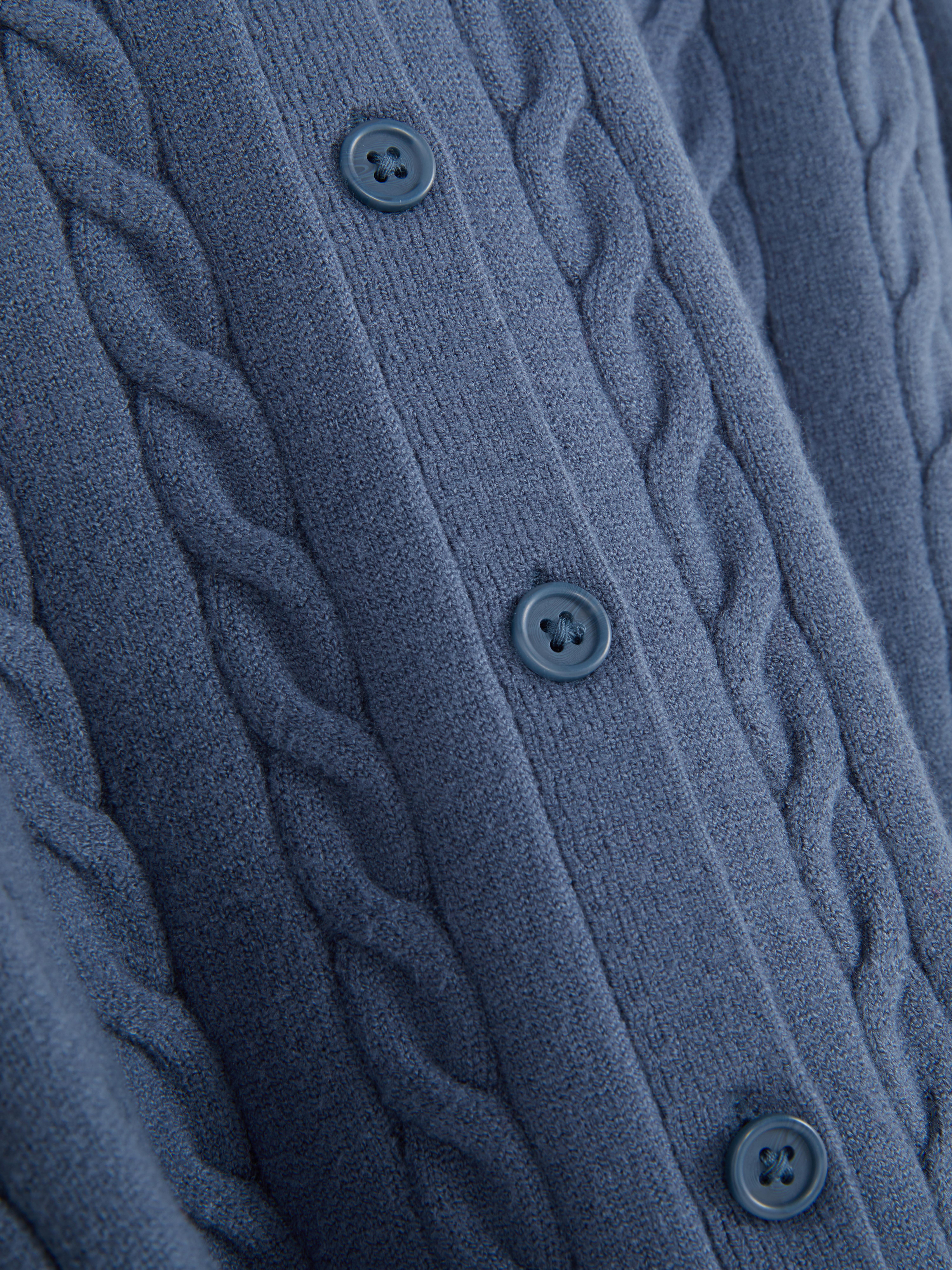 Round Neck Cable Knit Cardigan