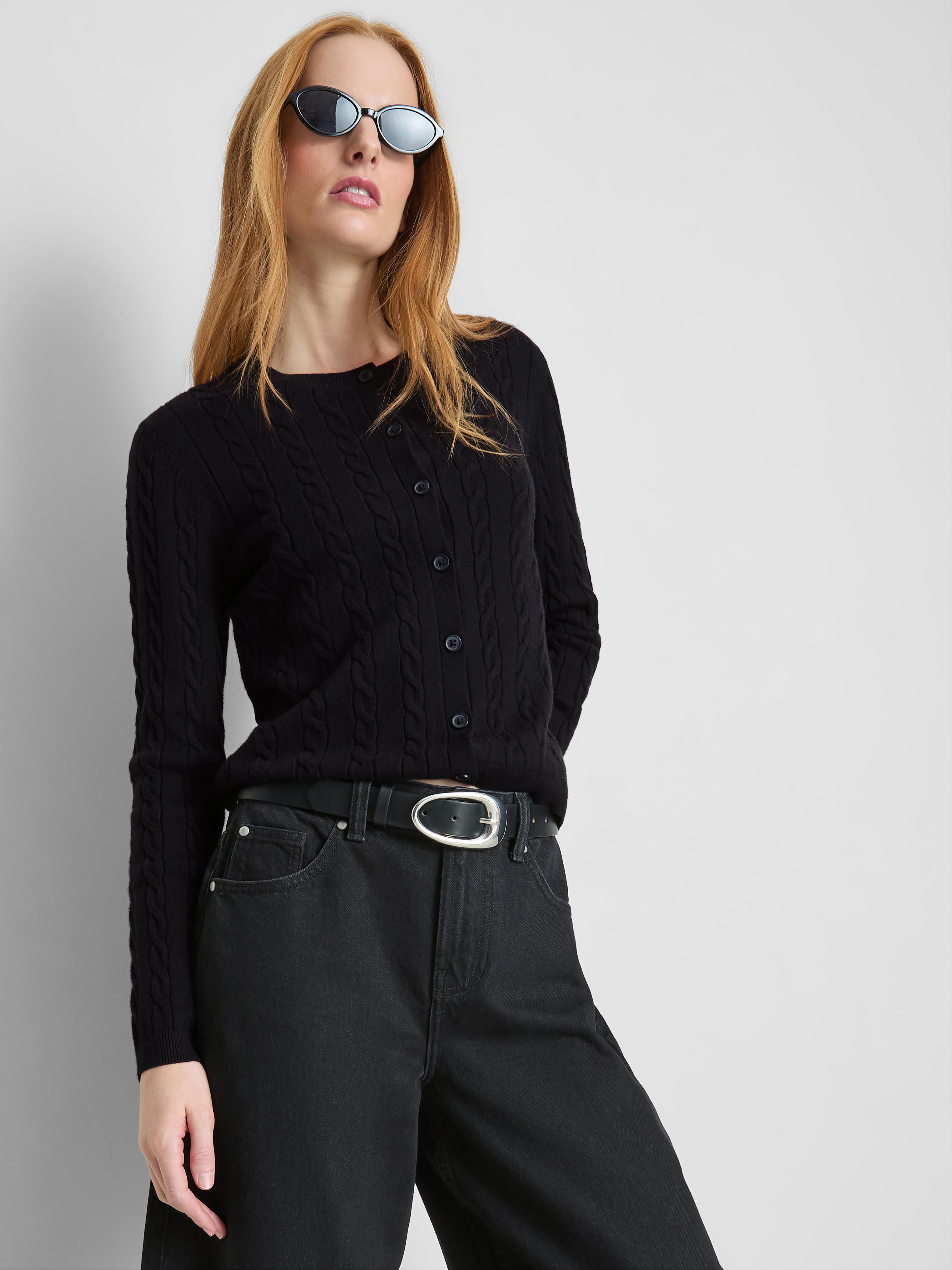 Round Neck Cable Knit Cardigan