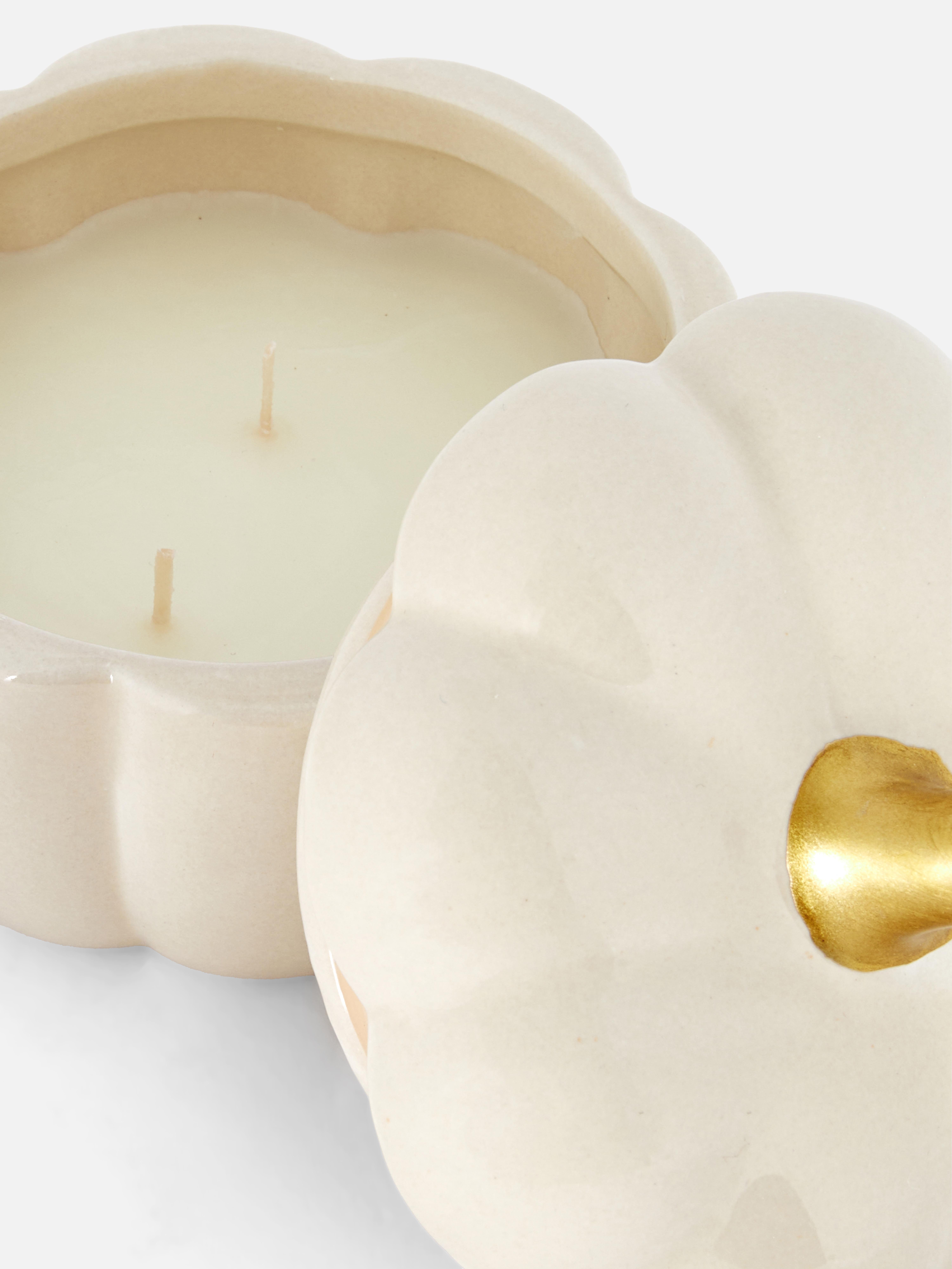 Scented Candle In Pumpkin Shaped Container