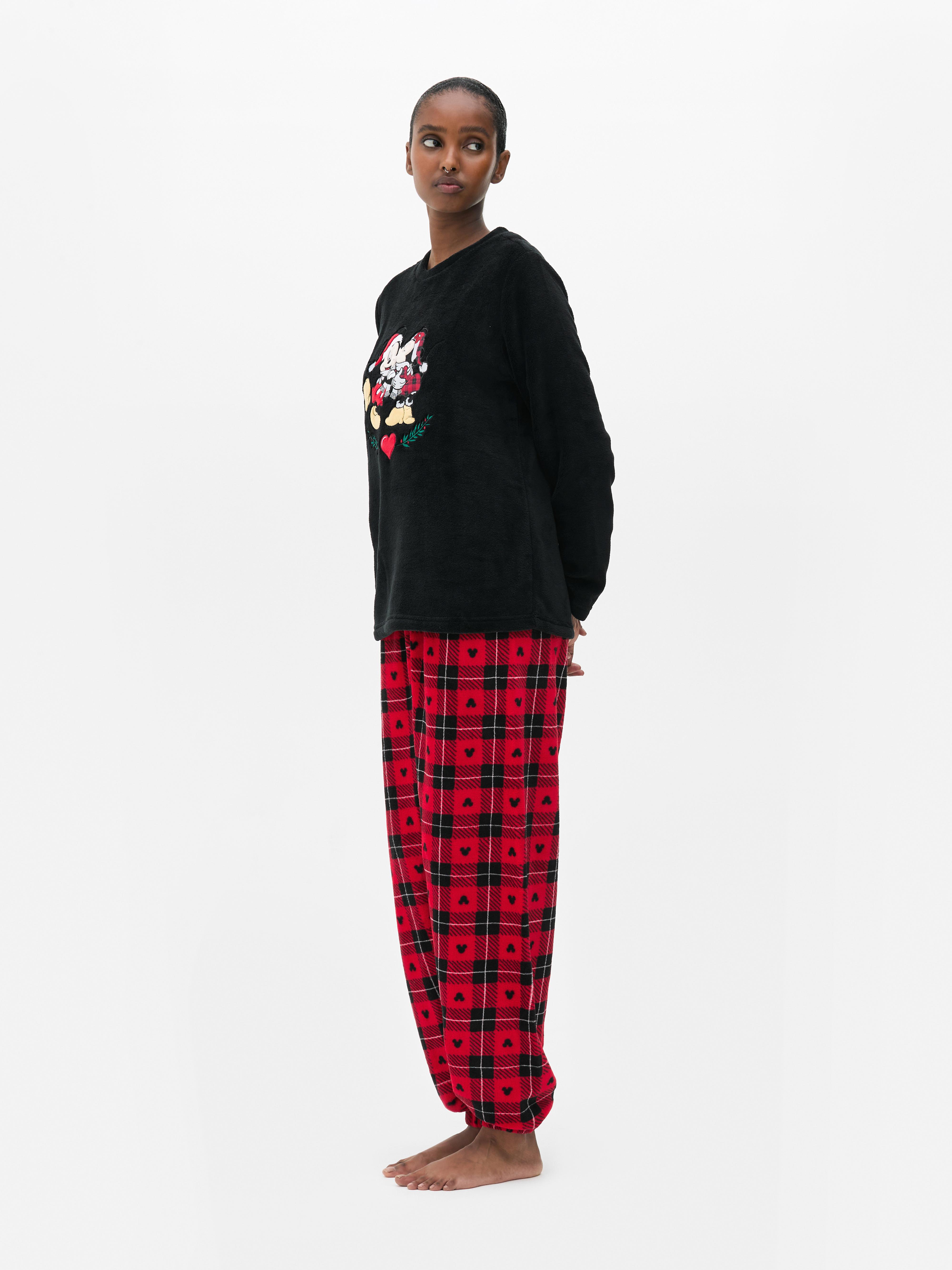 Disney's Plush Sweatshirt Pyjama Set