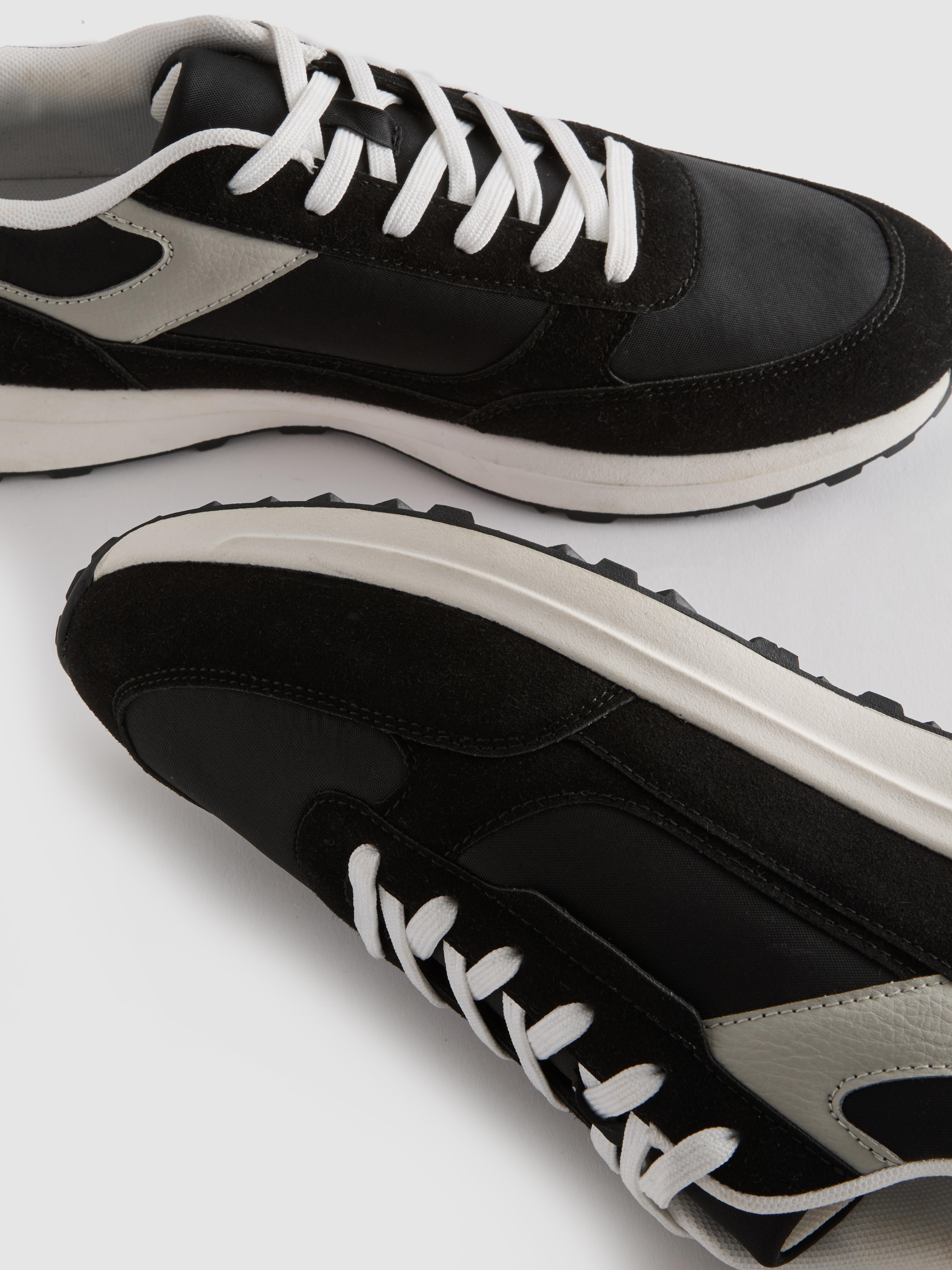 Low-Top Colour block Trainers