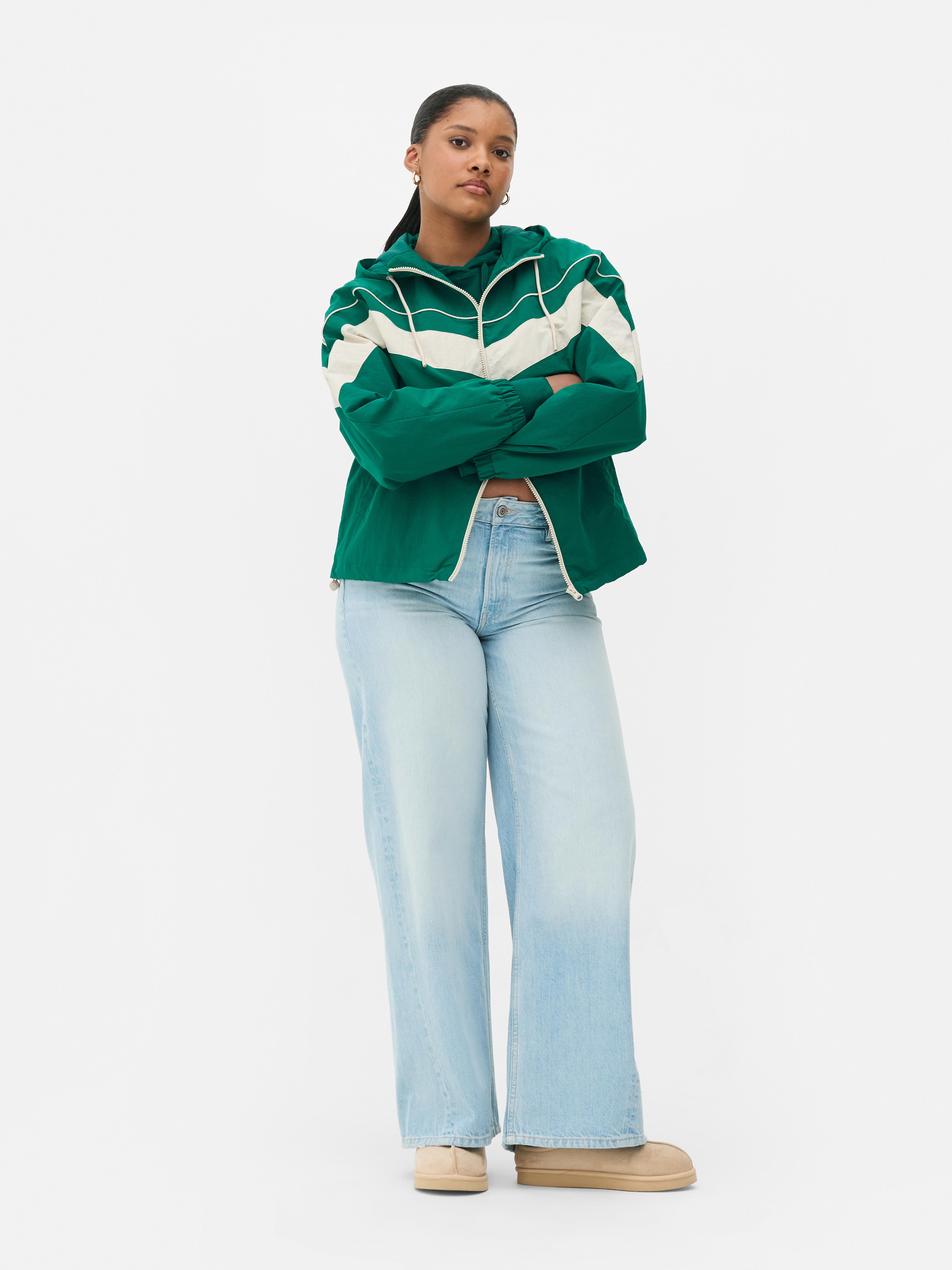 Sportliche Shelljacke mit Kapuze