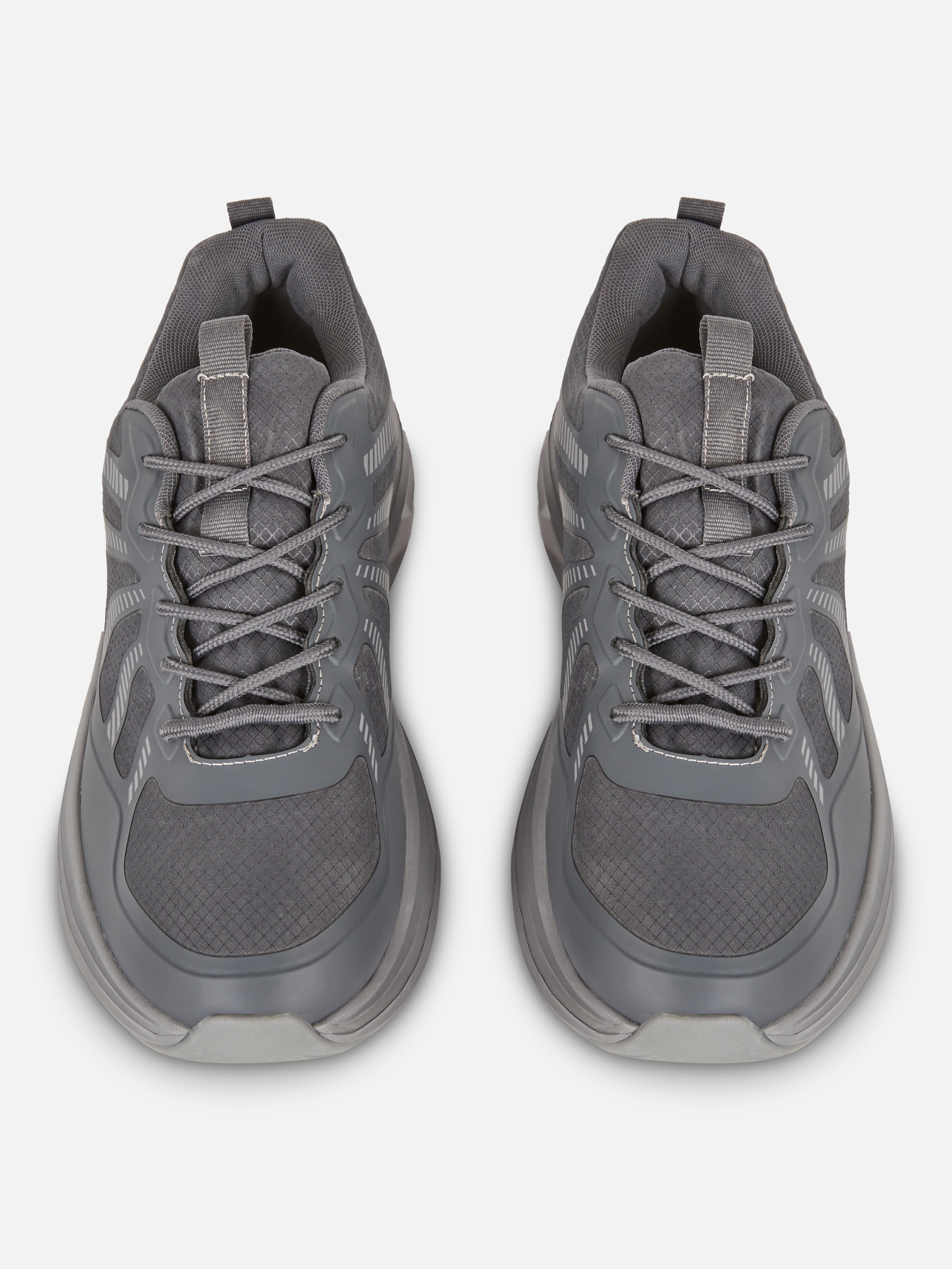 FoamFlex Hydroguard Trainers