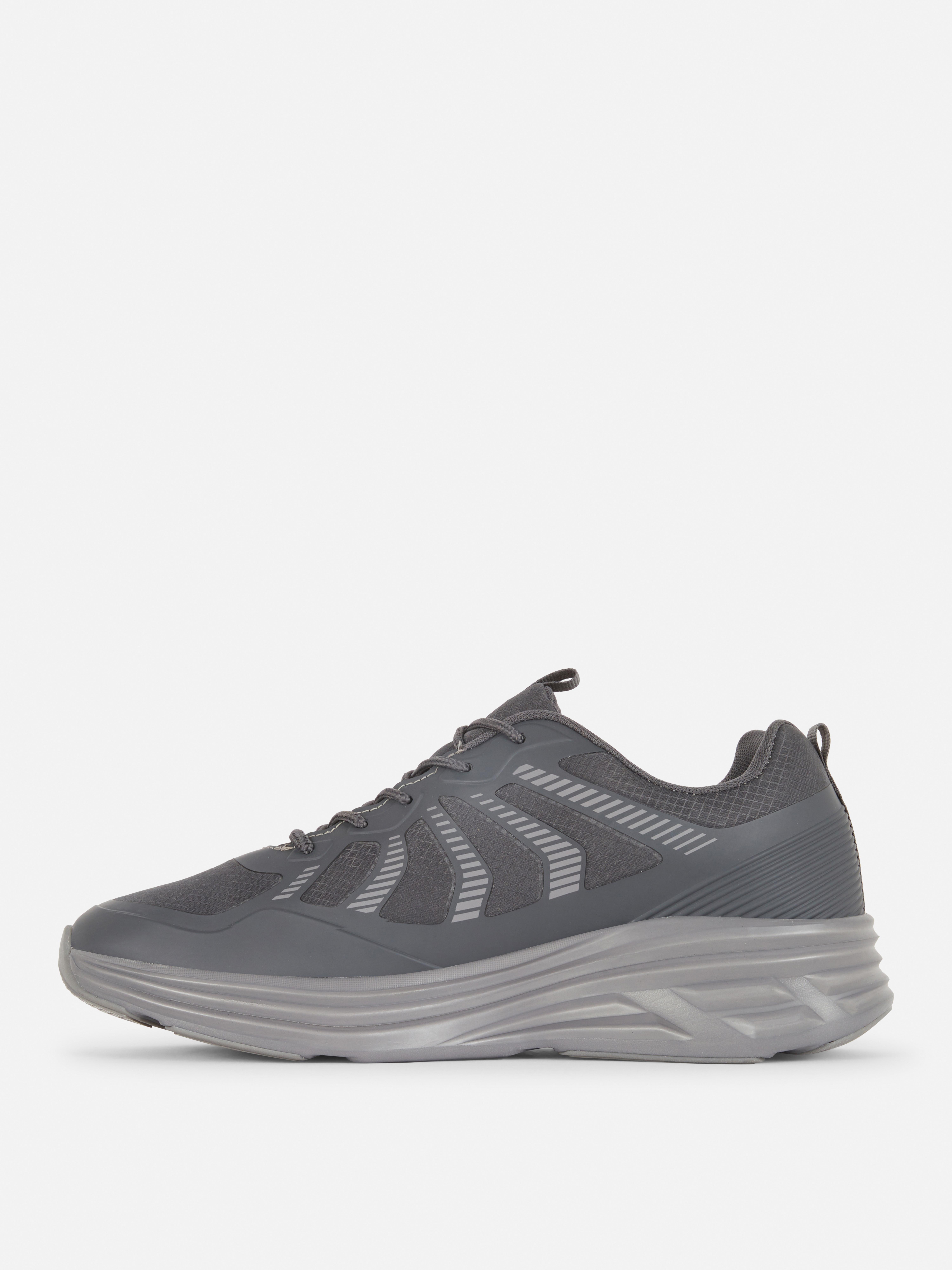 FoamFlex Hydroguard Trainers