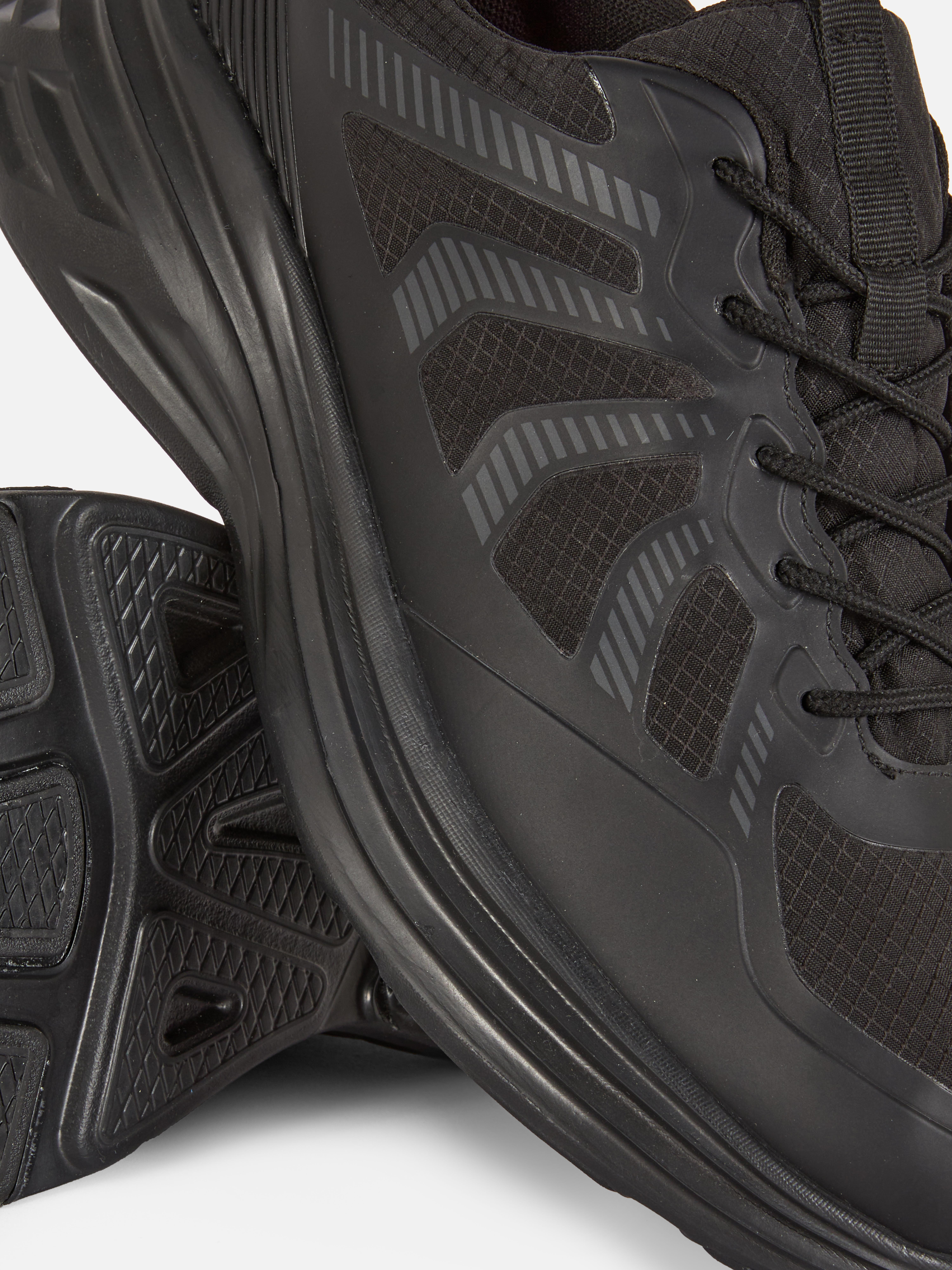 FoamFlex Hydroguard Trainers