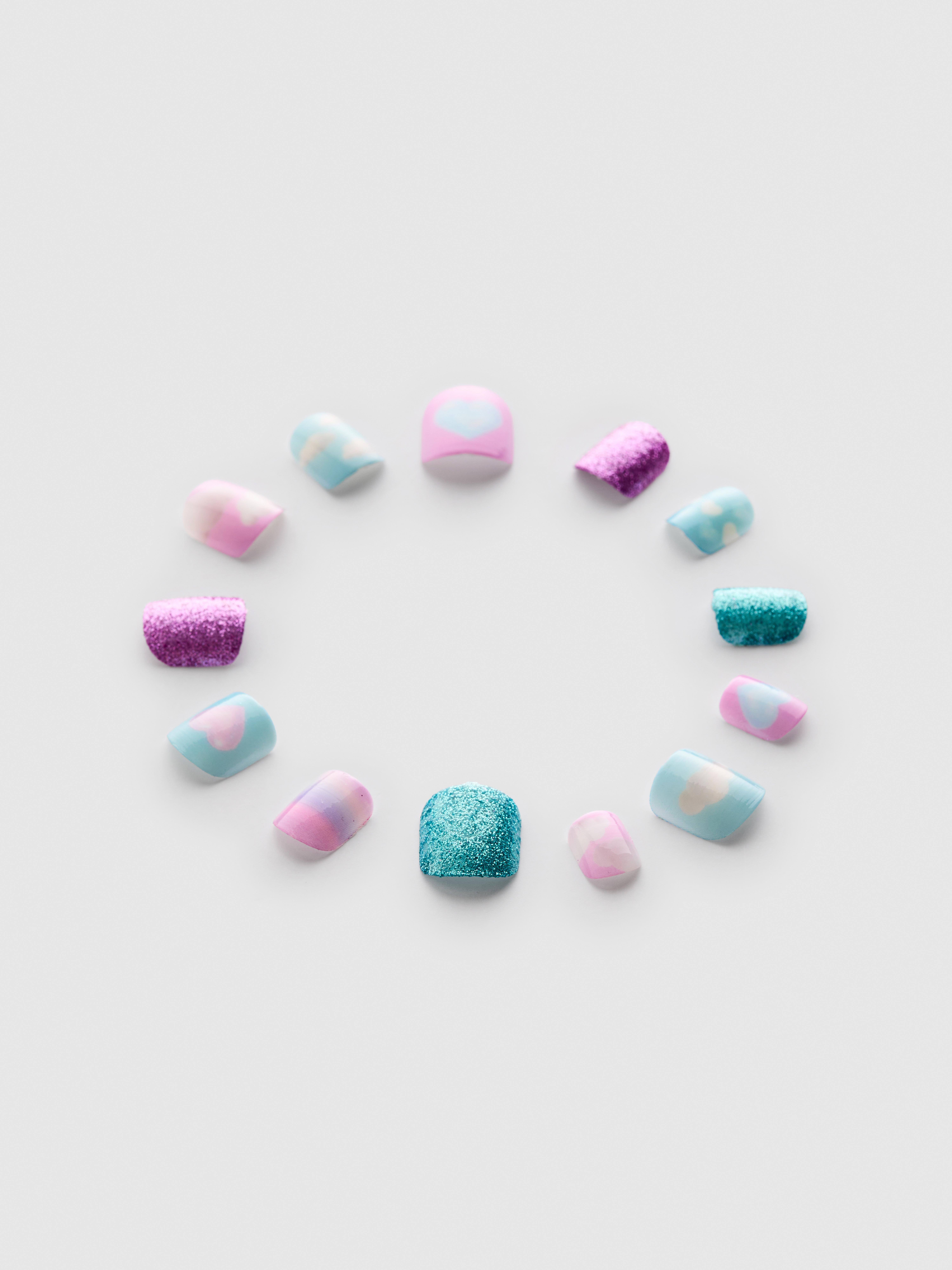 PS... Mini Press On False Nails