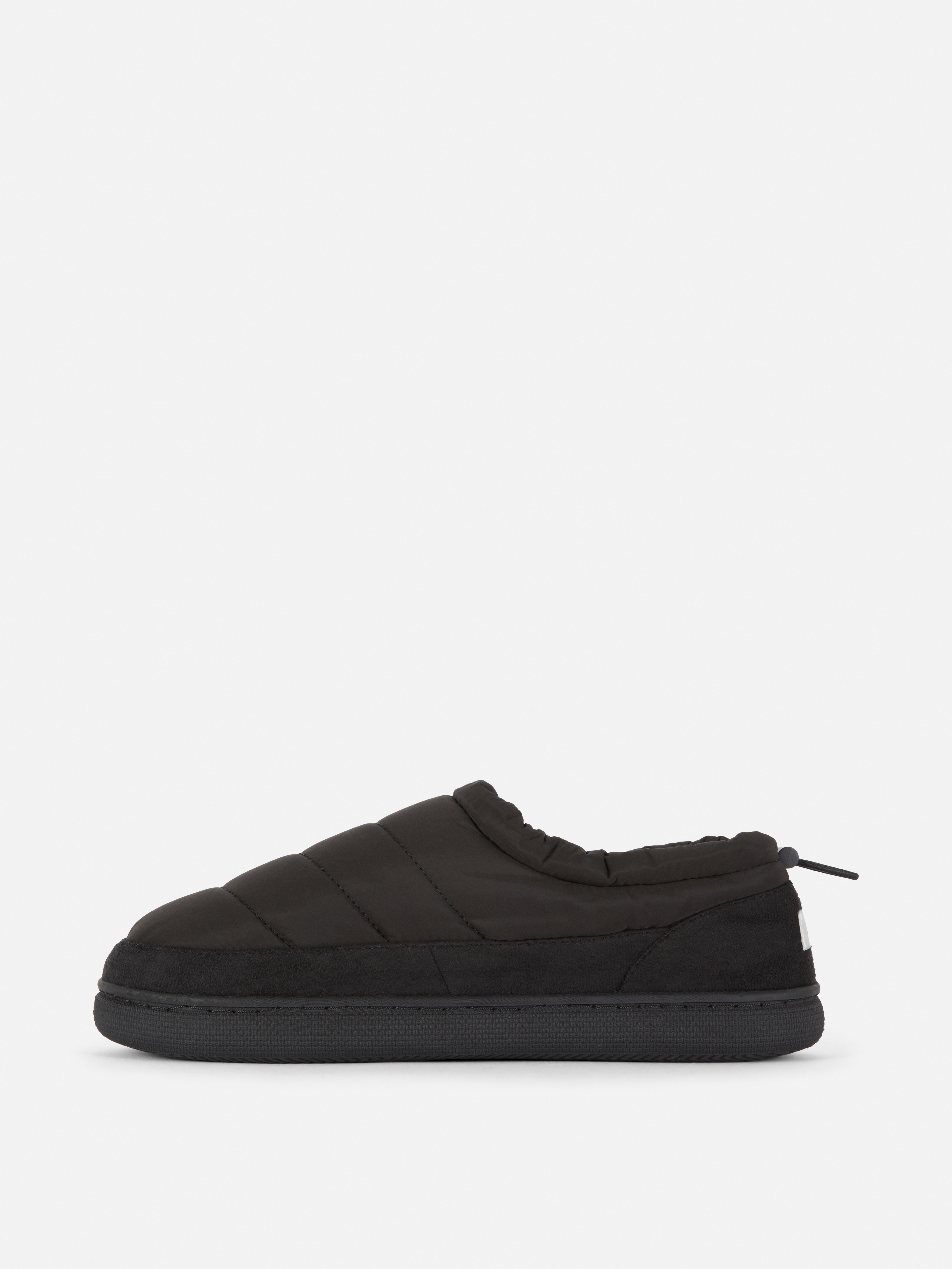 Chaussons thermiques fermés sur l'arrière