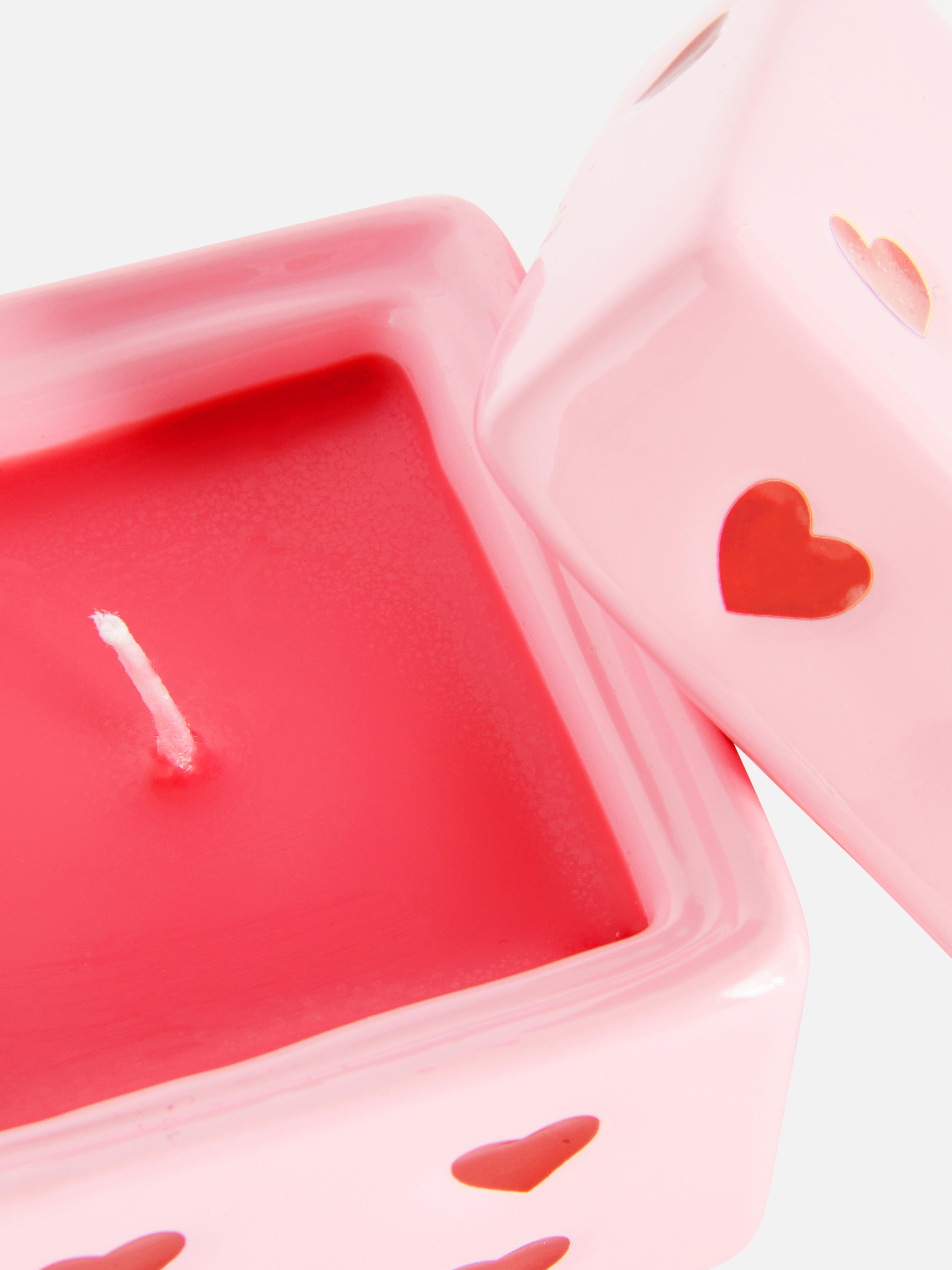 Scented Candle In Heart Dice Container
