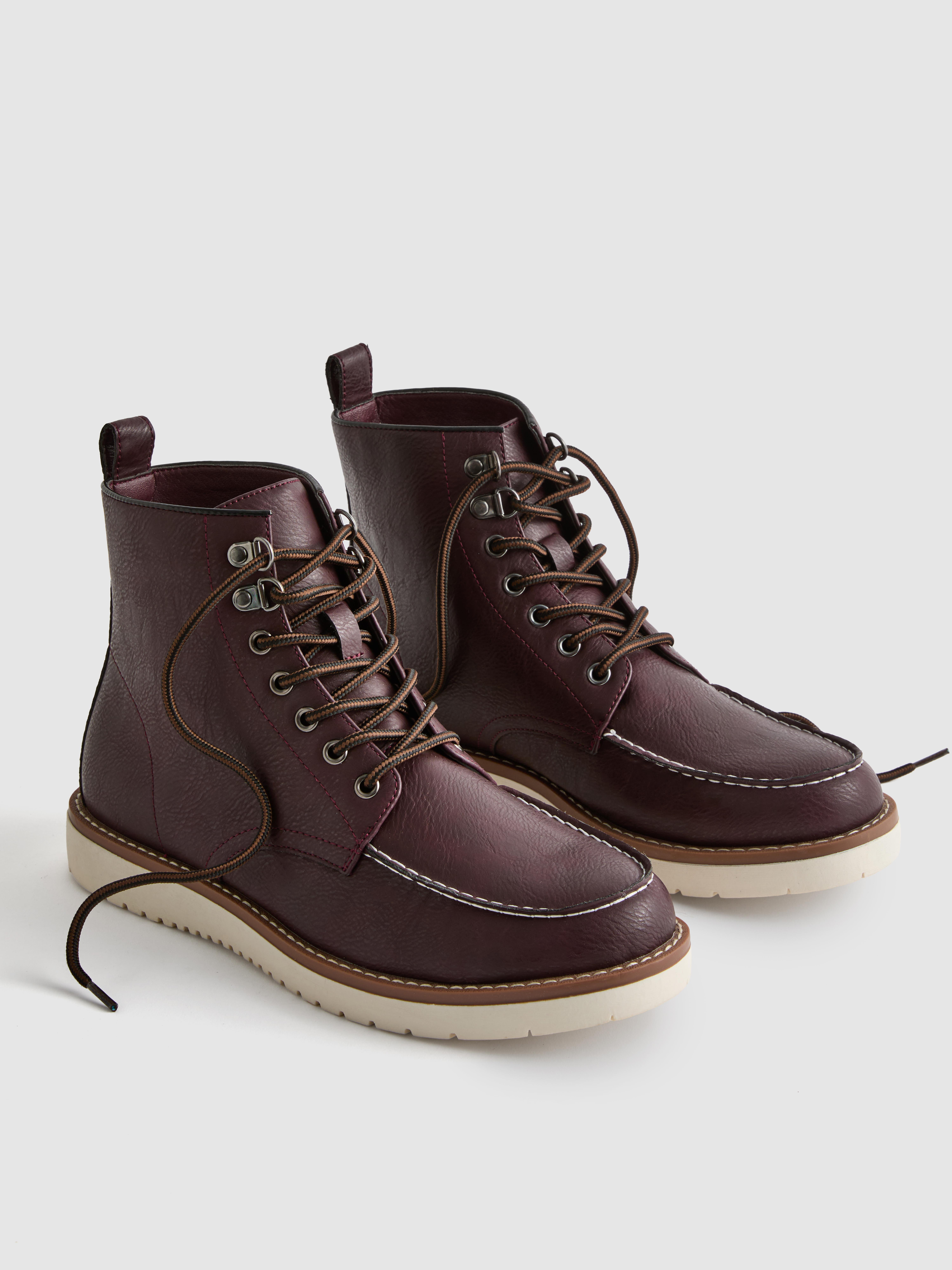 Bottines à lacets