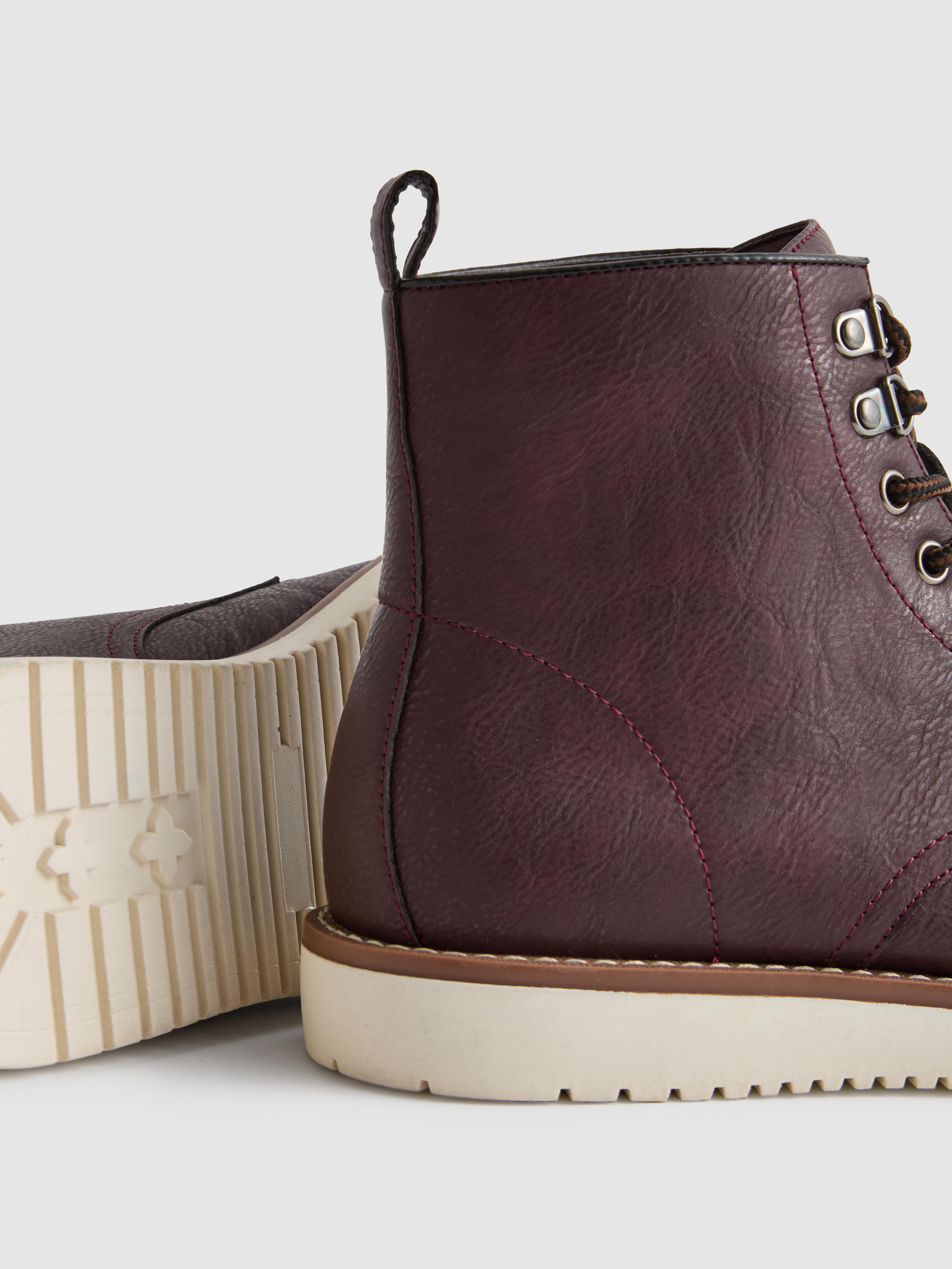 Bottines à lacets