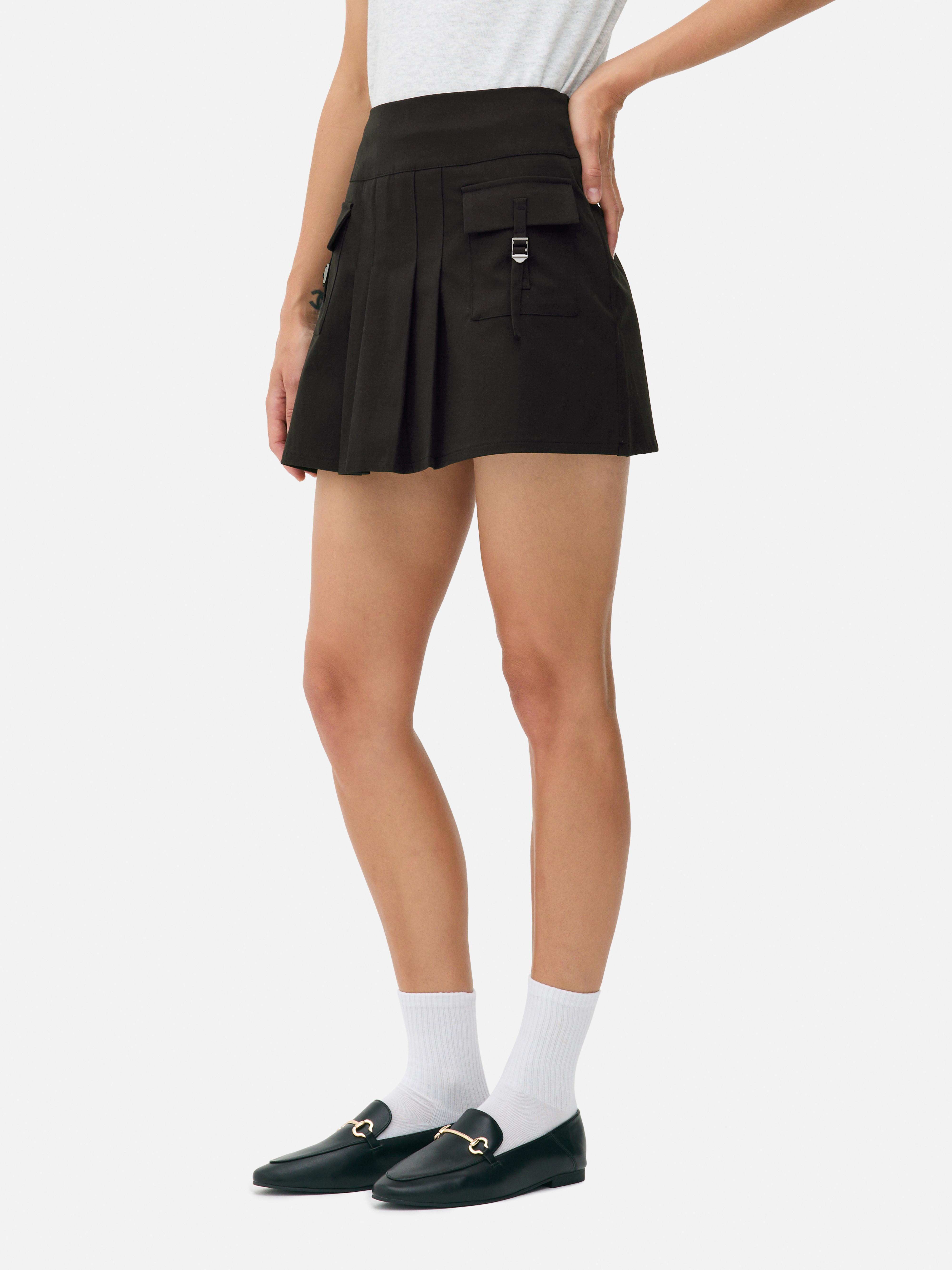 Falda plisada cargo