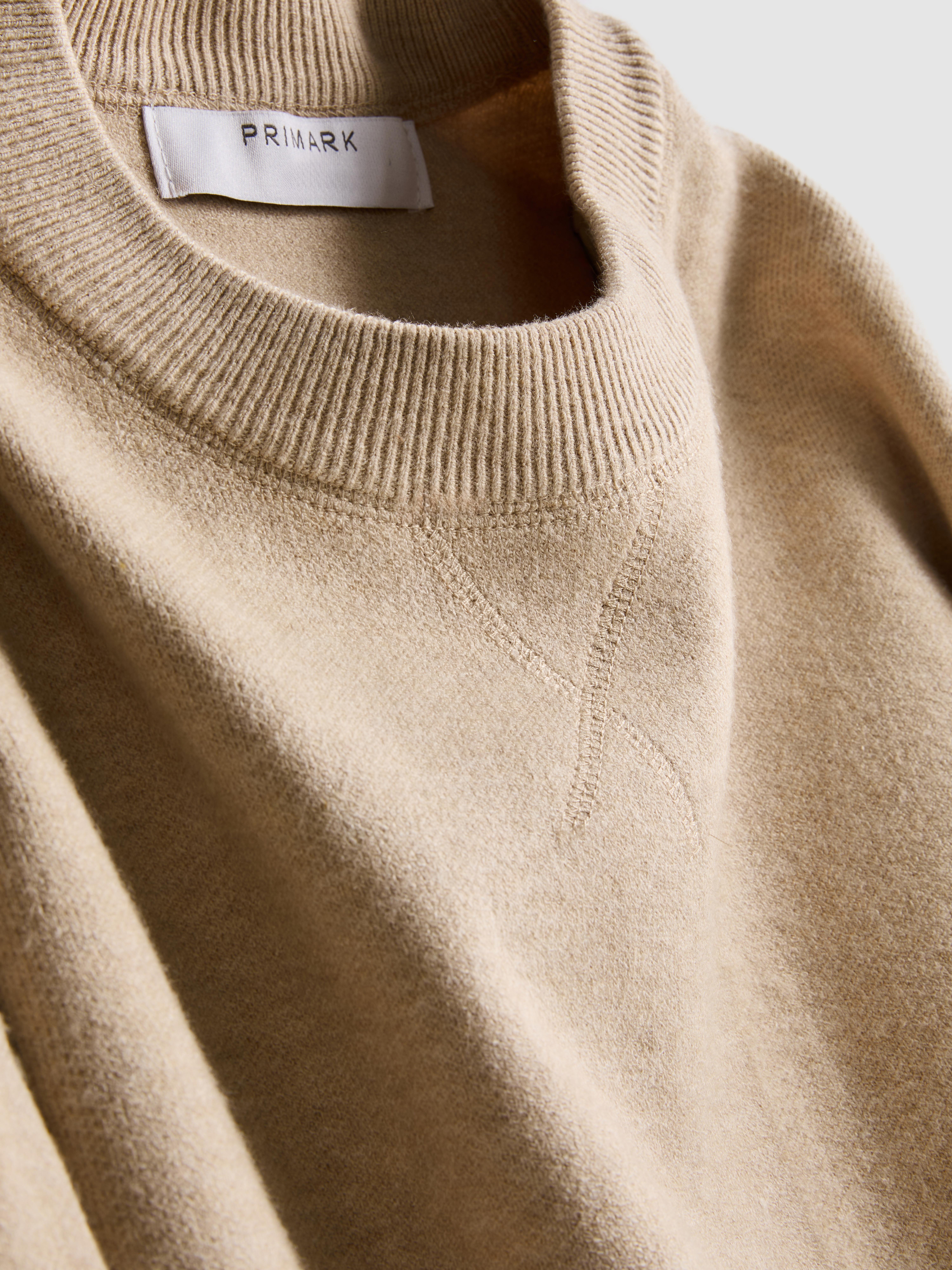 Jersey de punto con cuello redondo