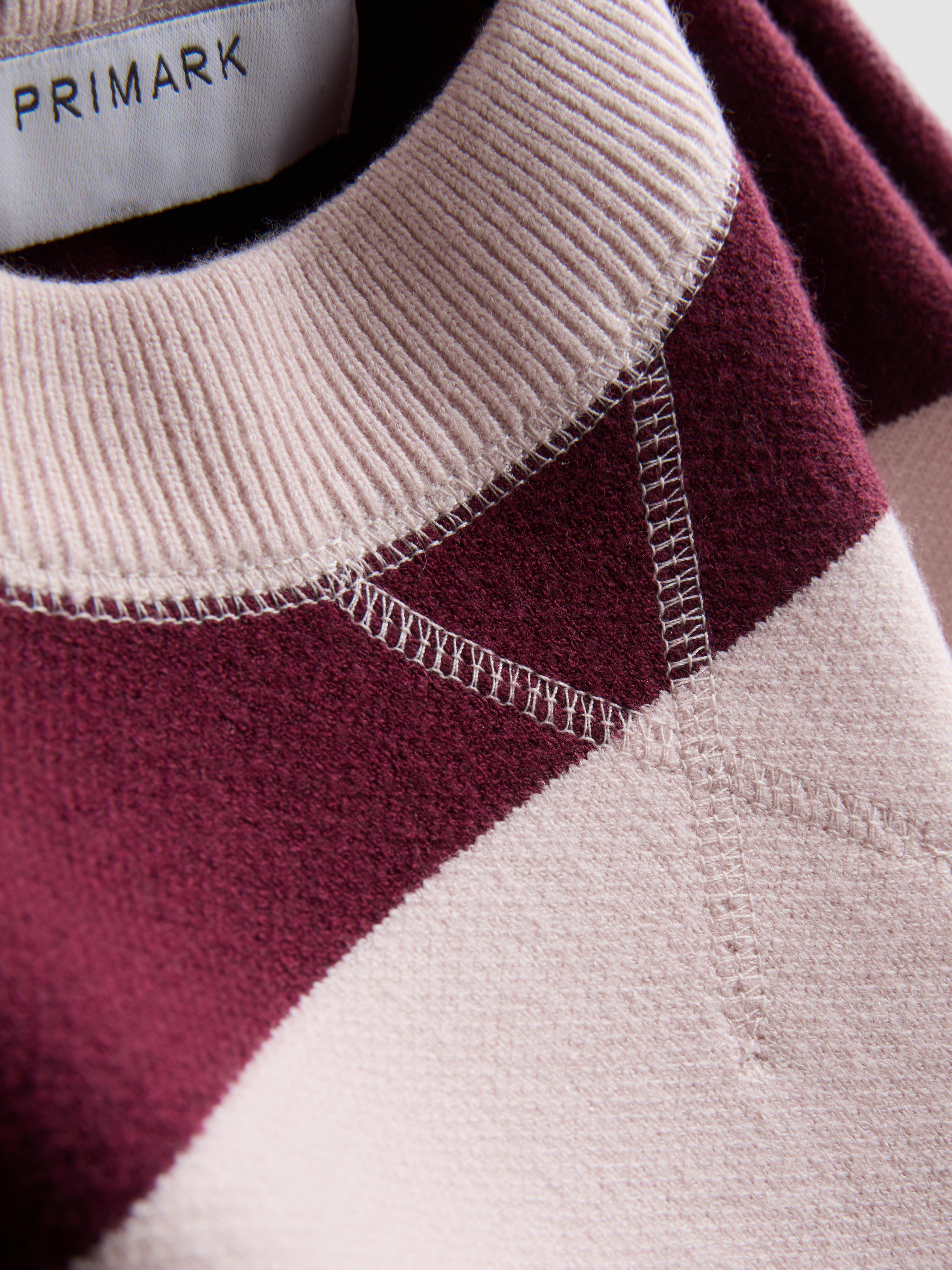 Jersey de punto con cuello redondo