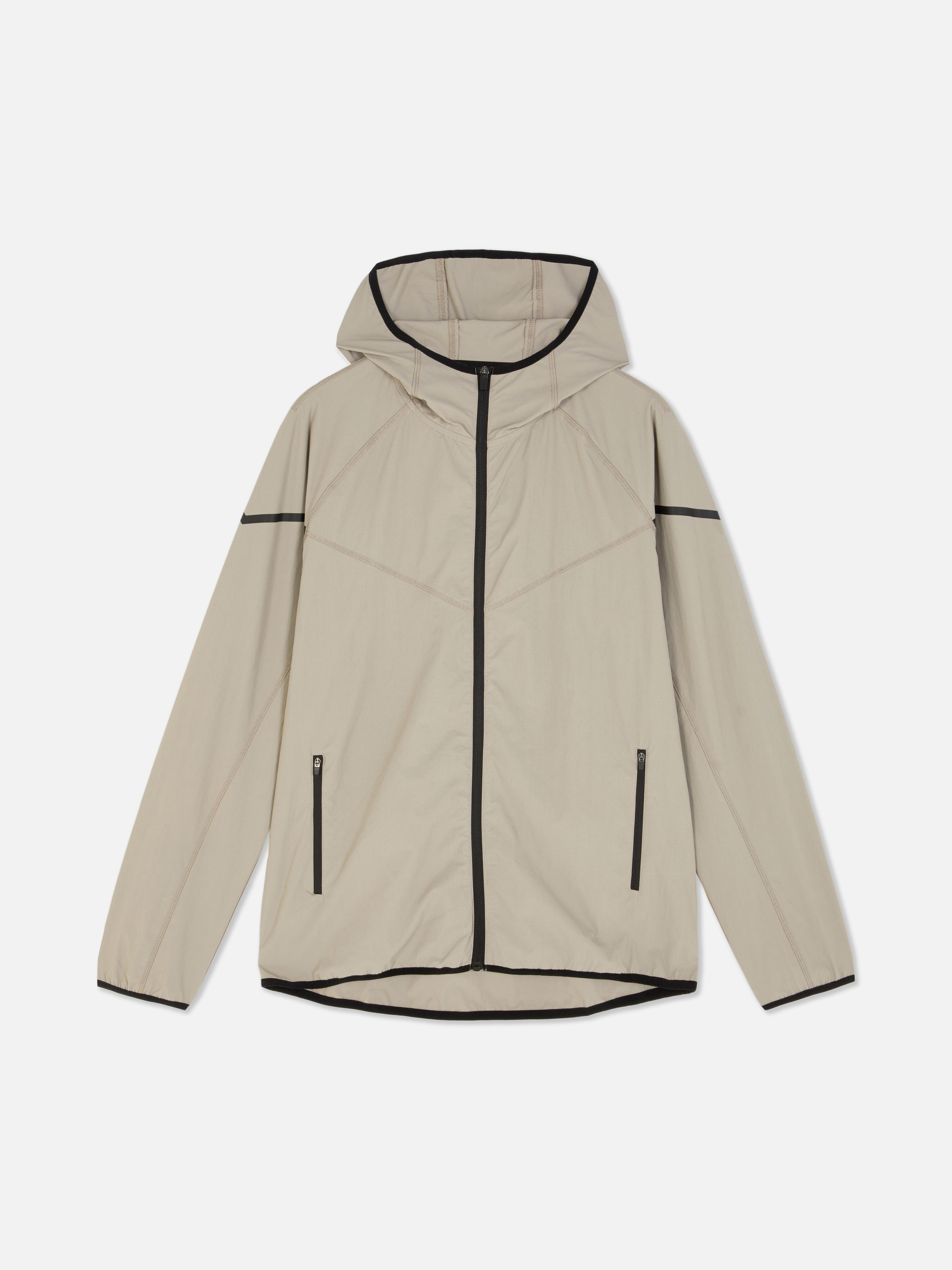 Cappotto tecnico con cappuccio