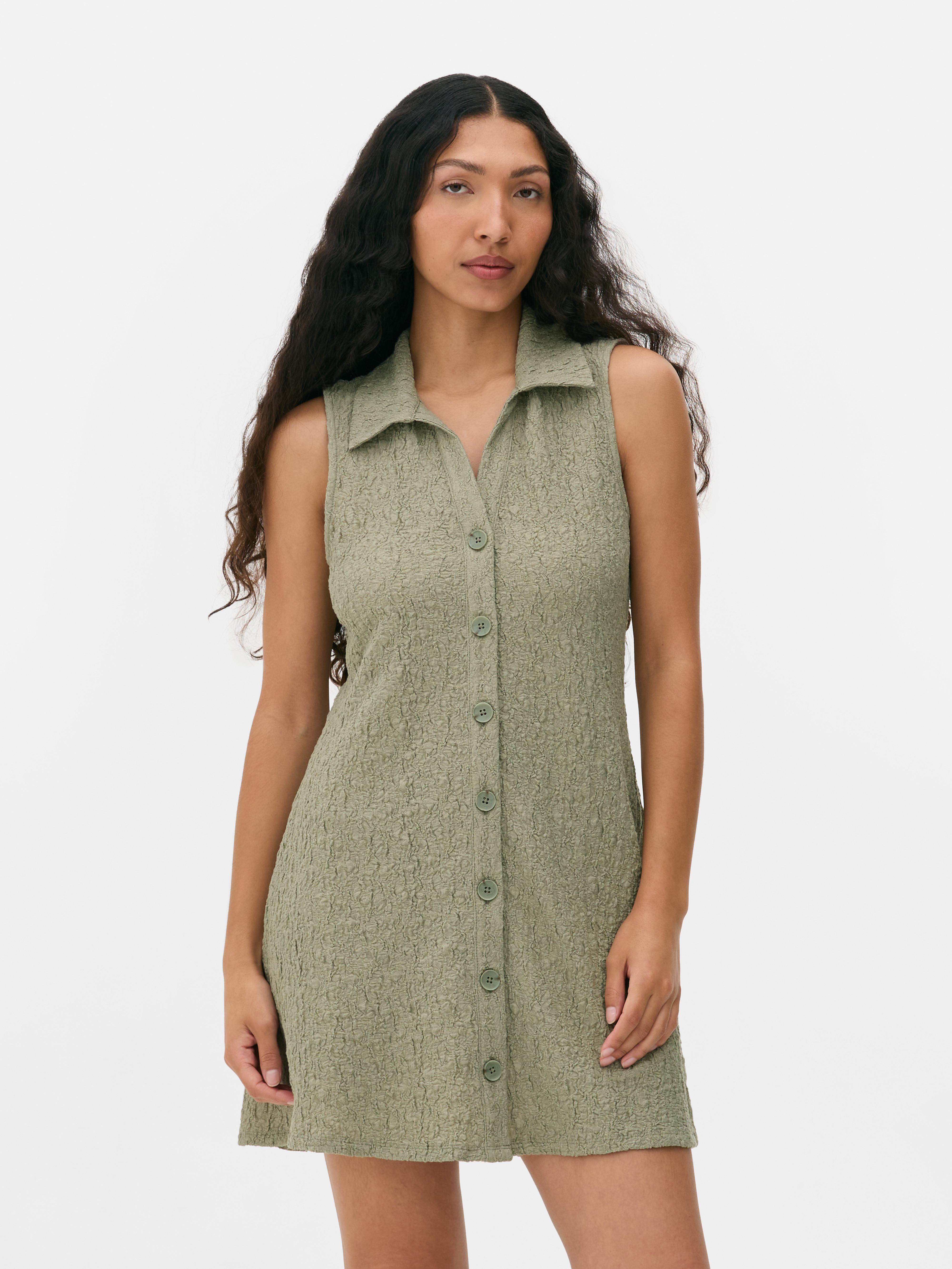 Vestido mini colarinho texturado