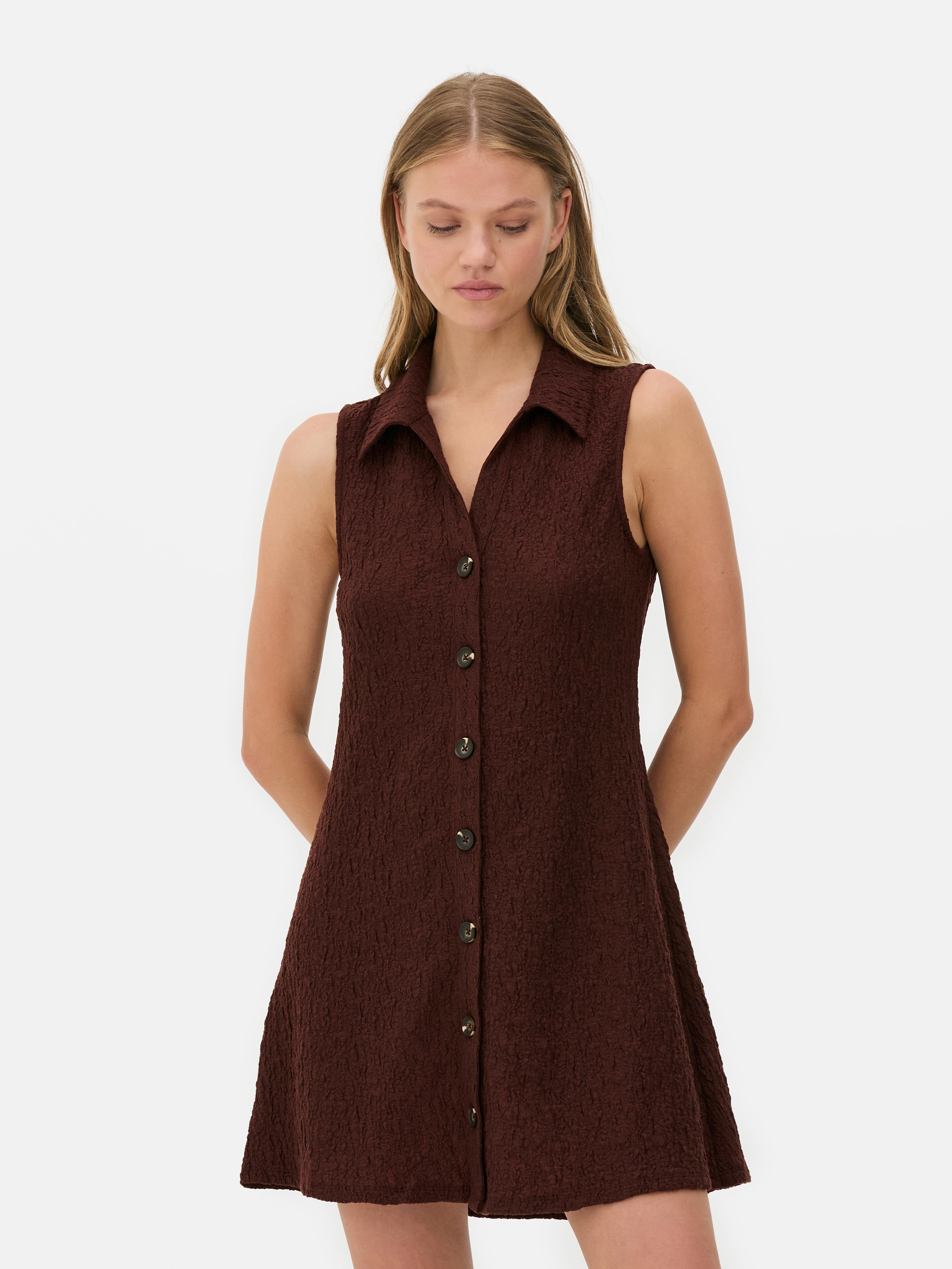 Vestido mini colarinho texturado