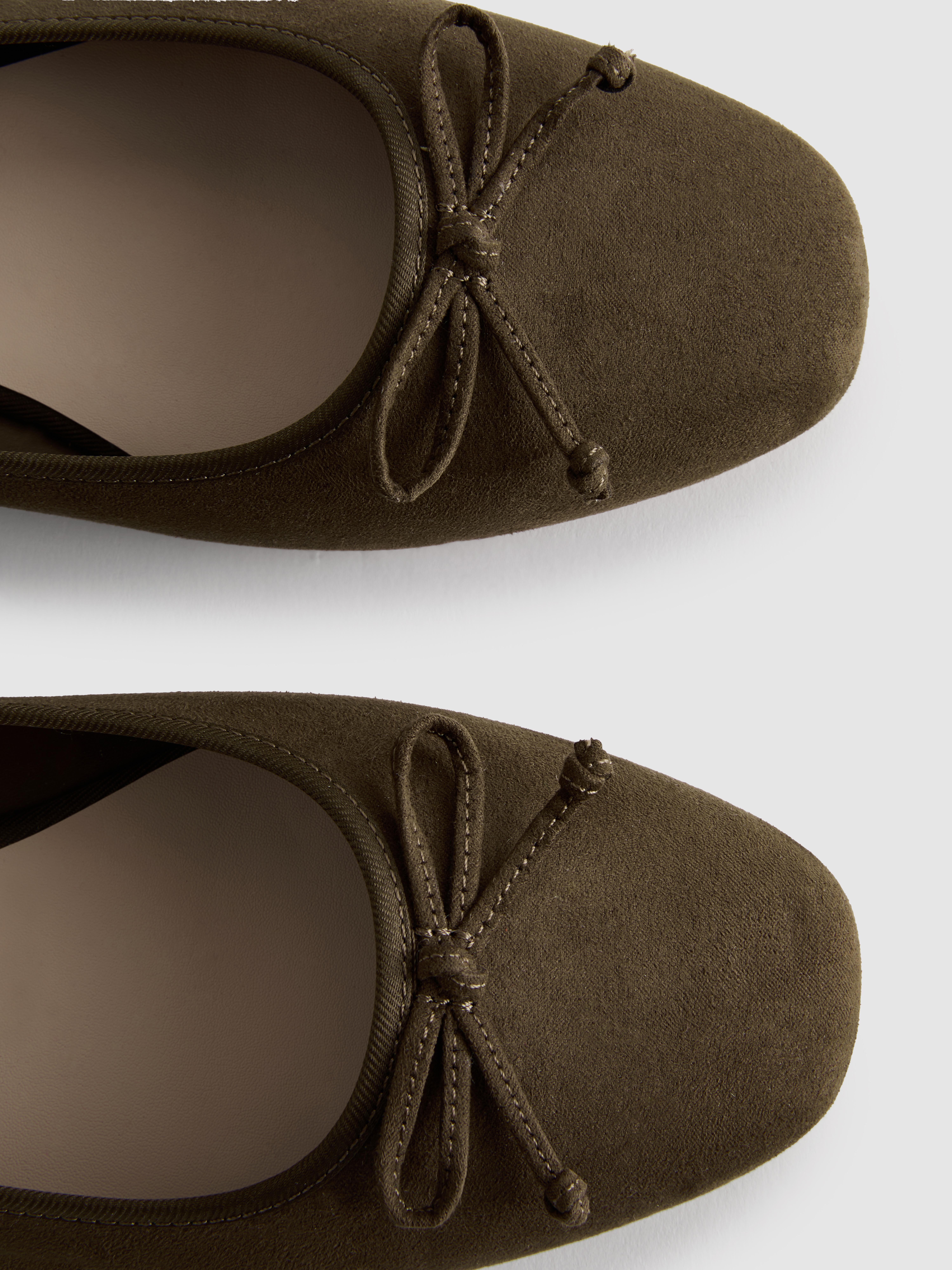 Ballerines avec nœud