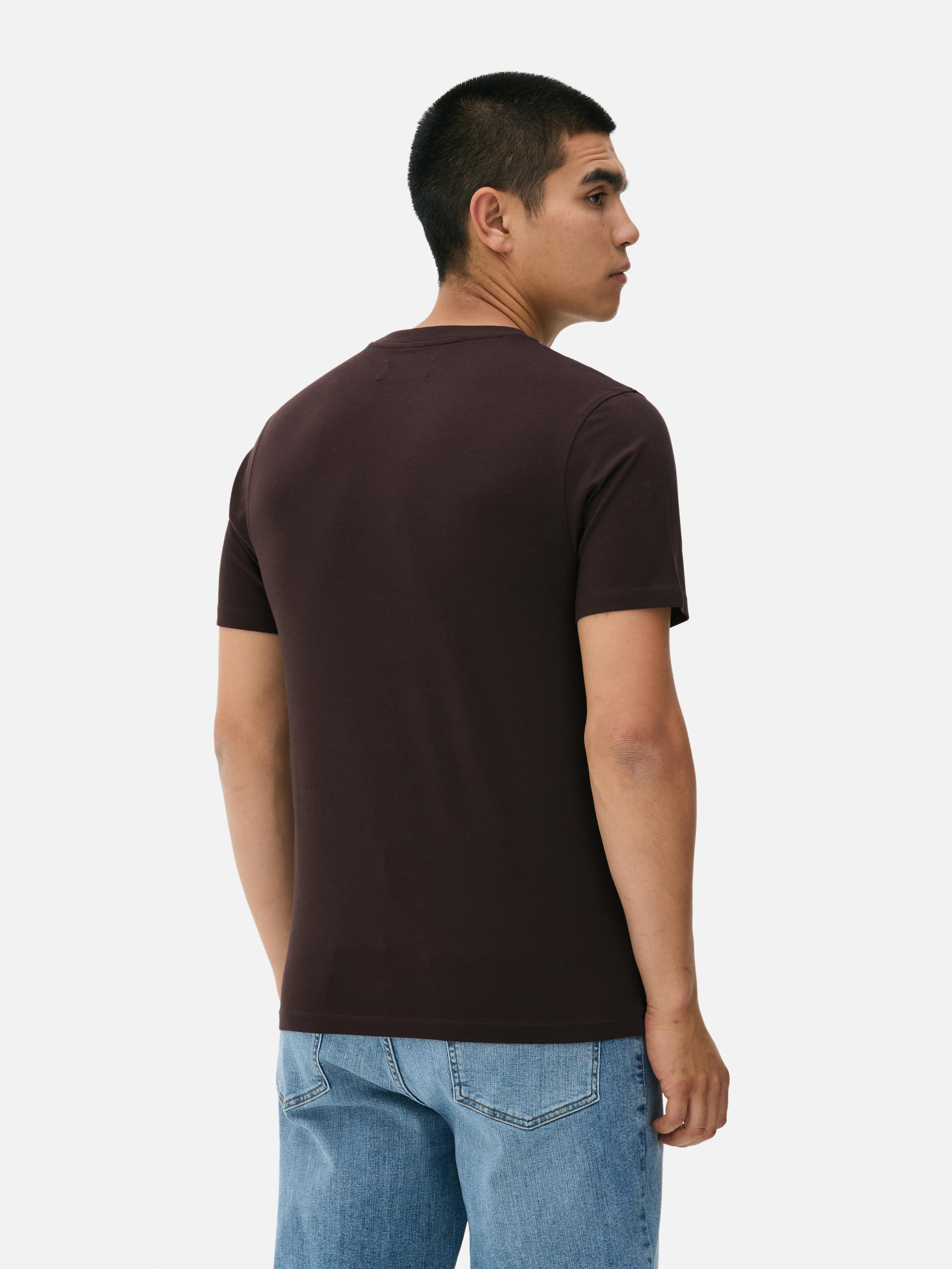Camiseta de manga corta y corte entallado