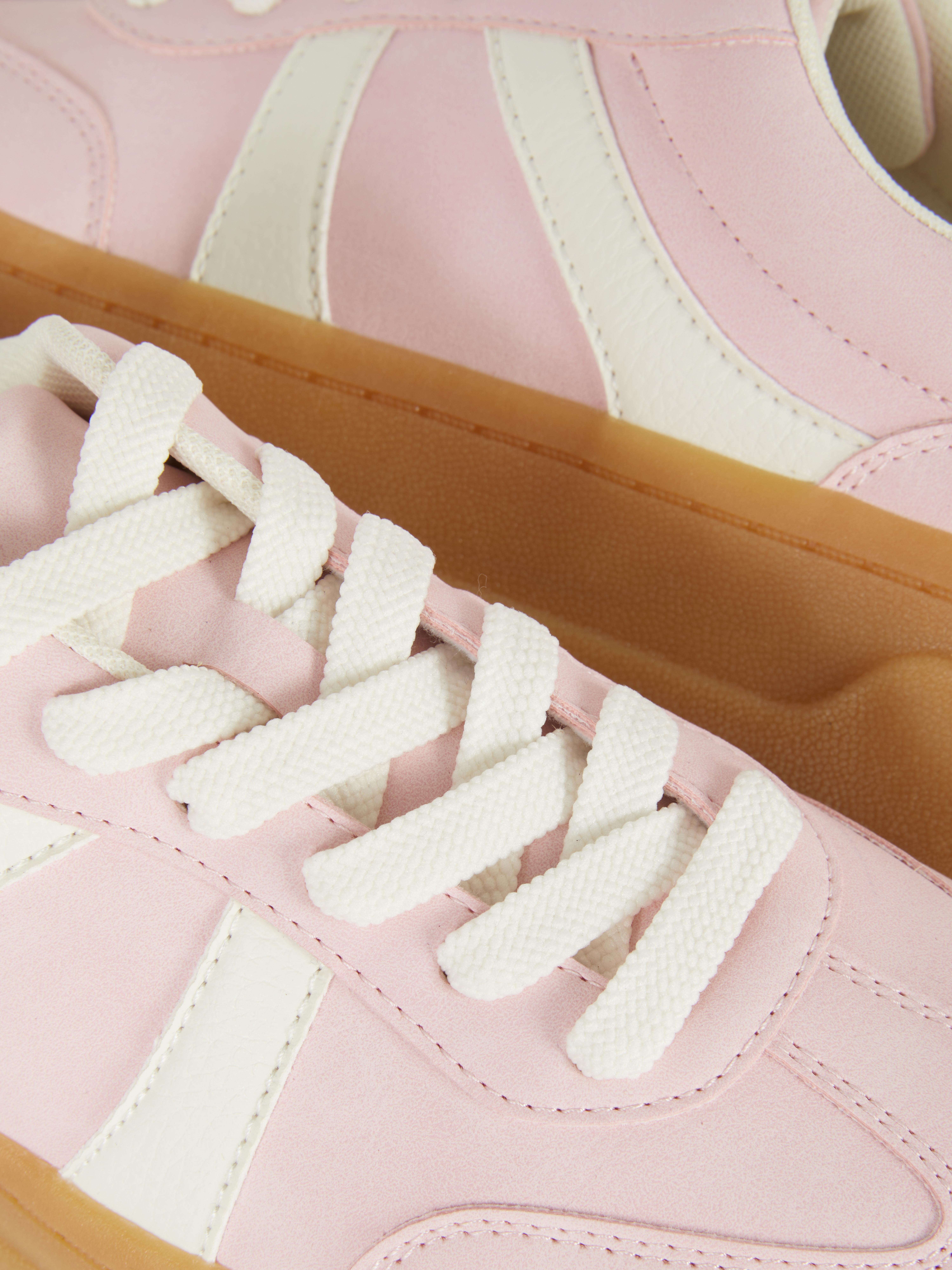 Flatform Low Top Trainers