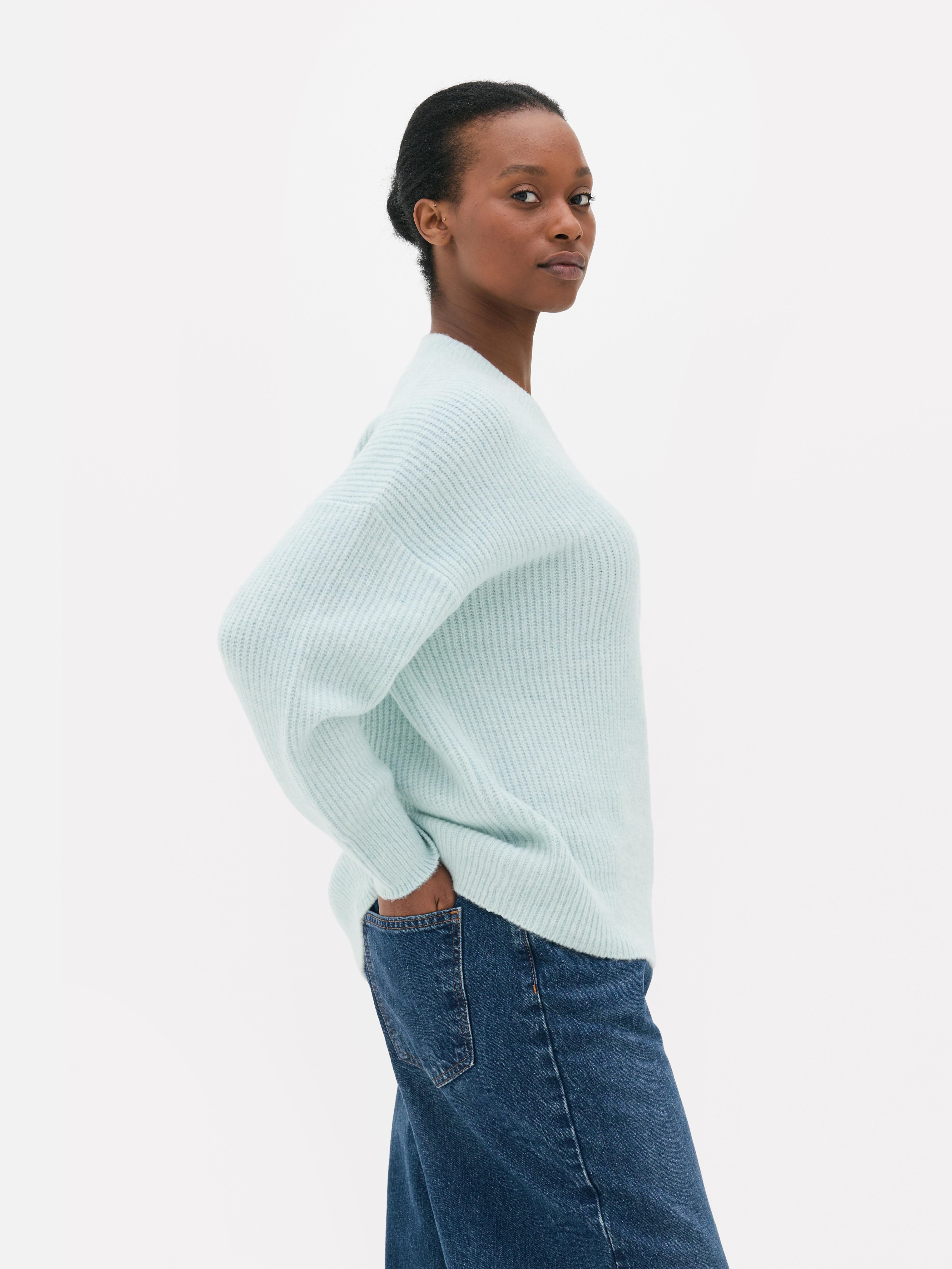 Pull côtelé à col en V