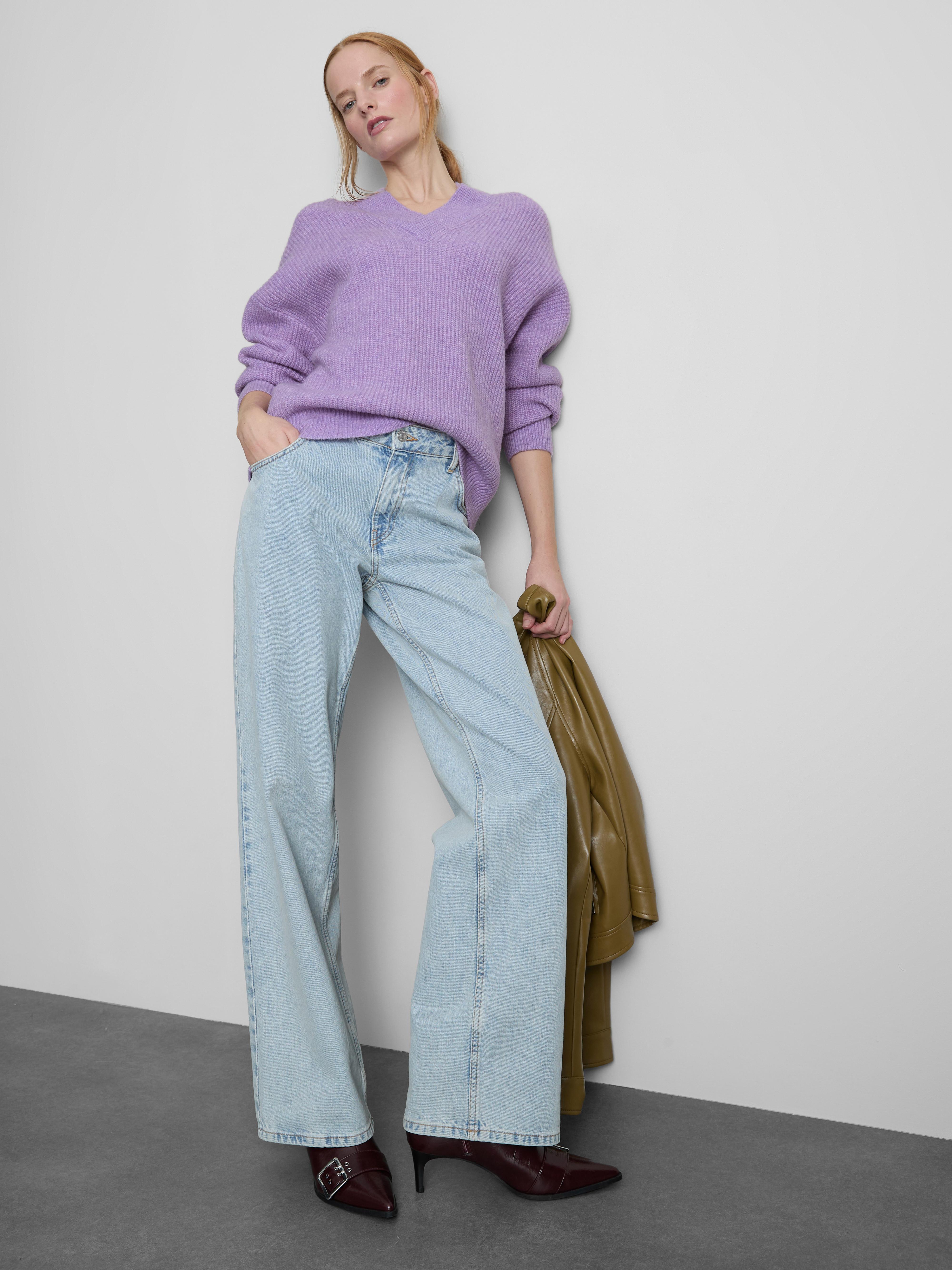 Pull côtelé à col en V Lilas