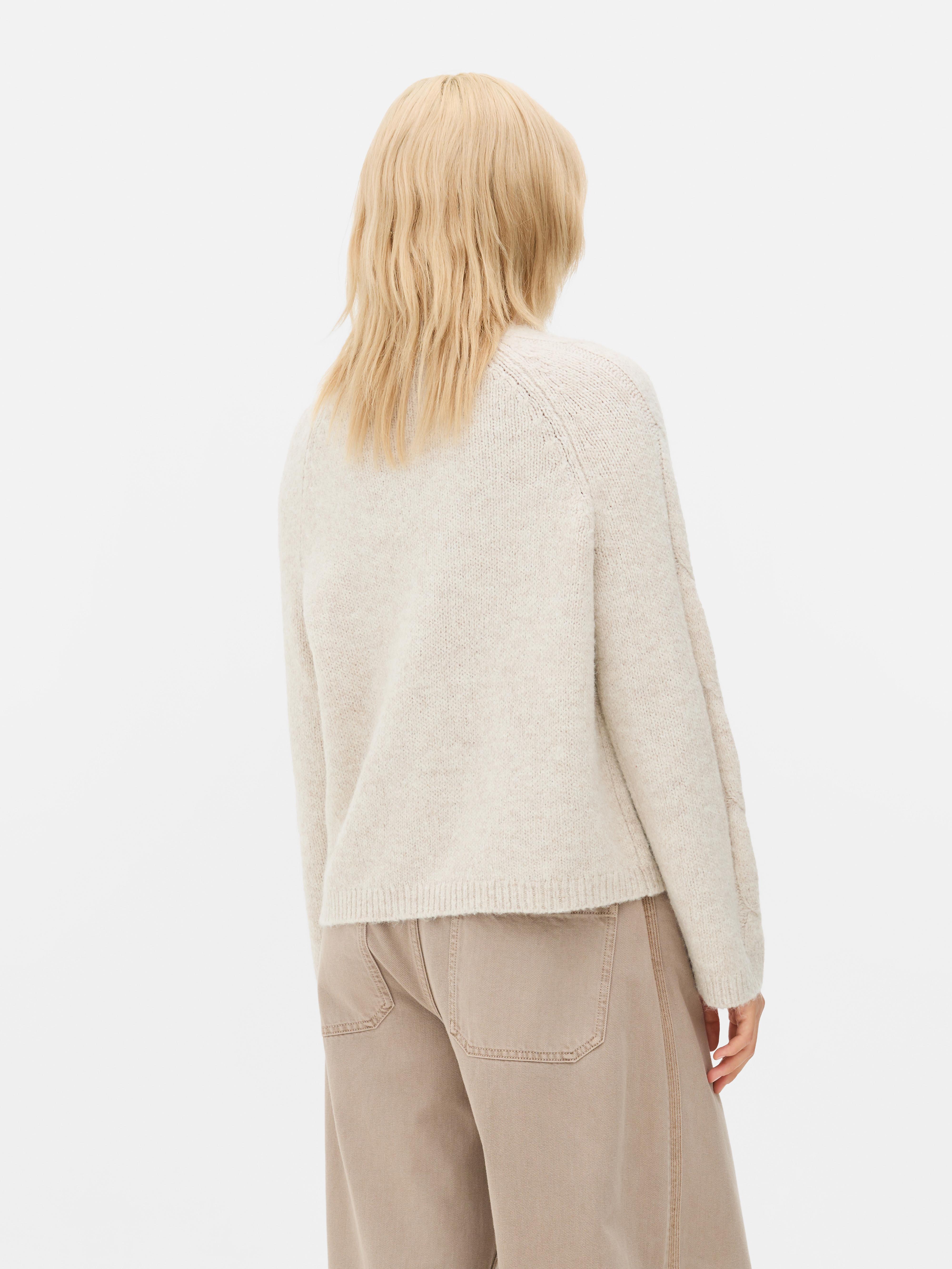 Relaxed Cable Knit Jumper