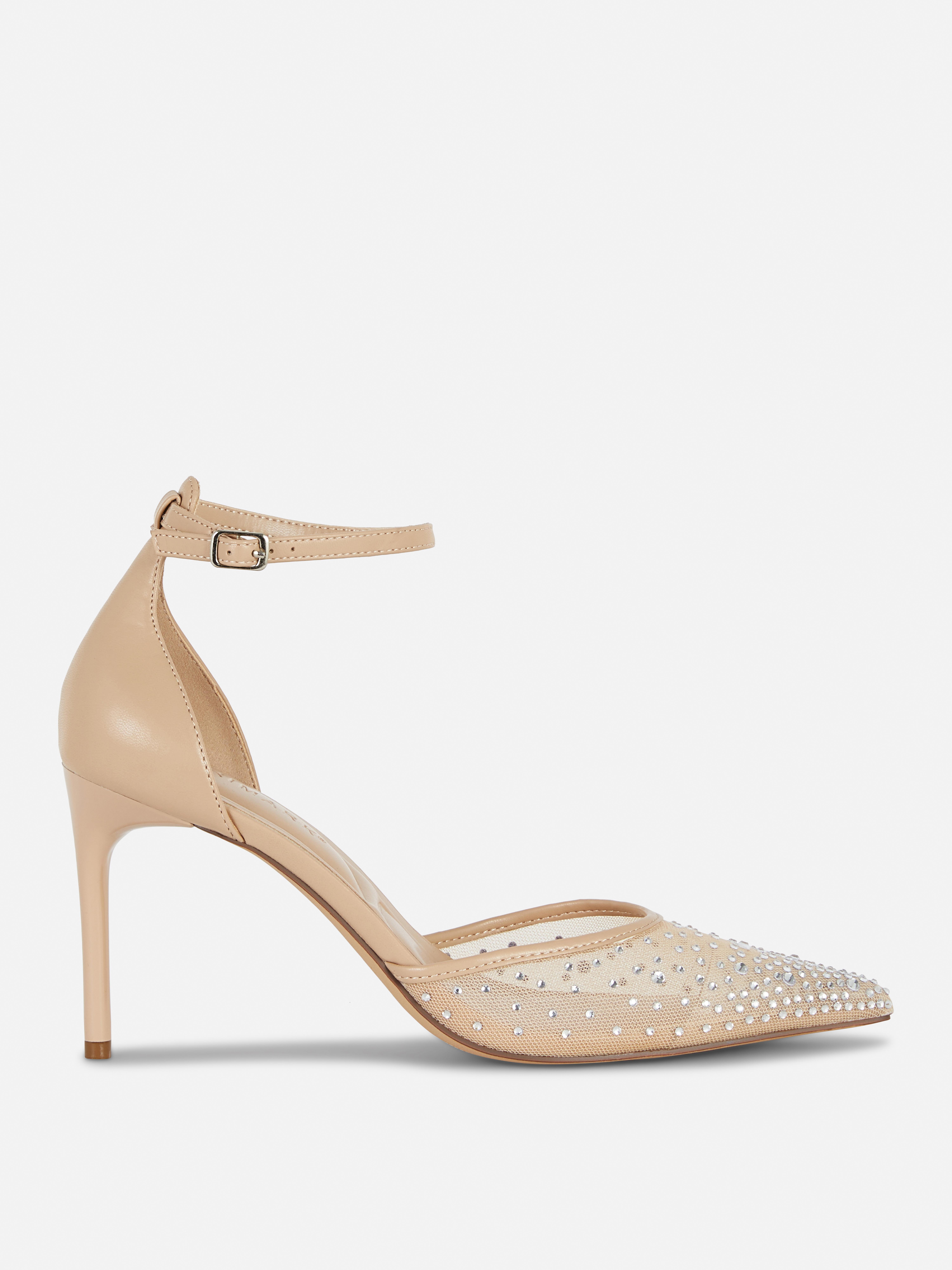 Zapatos de salón puntiagudos con malla y strass