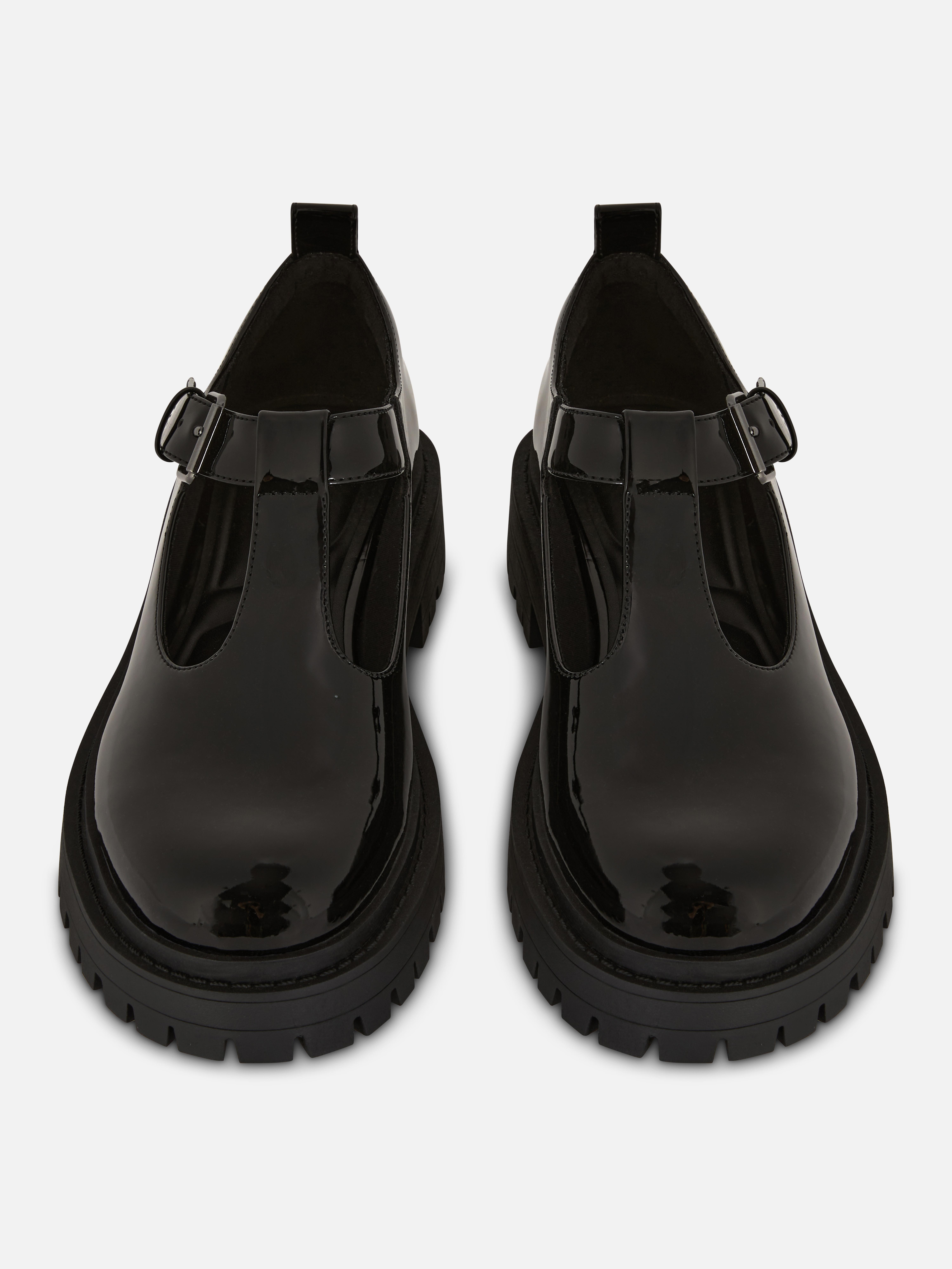 Sapatos Mary Jane barra T verniz