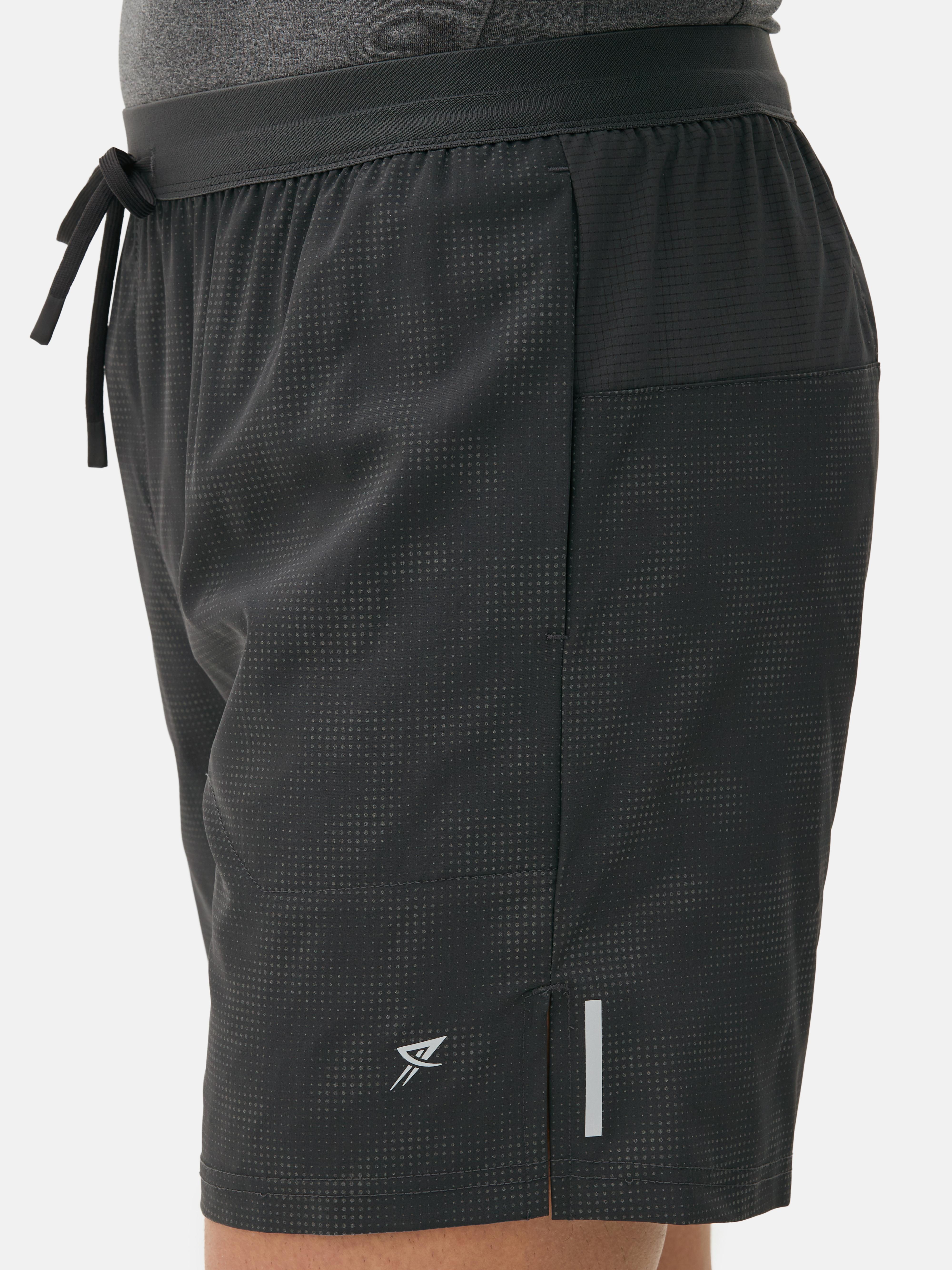 Strukturierte Laufshorts mit Kordelzug