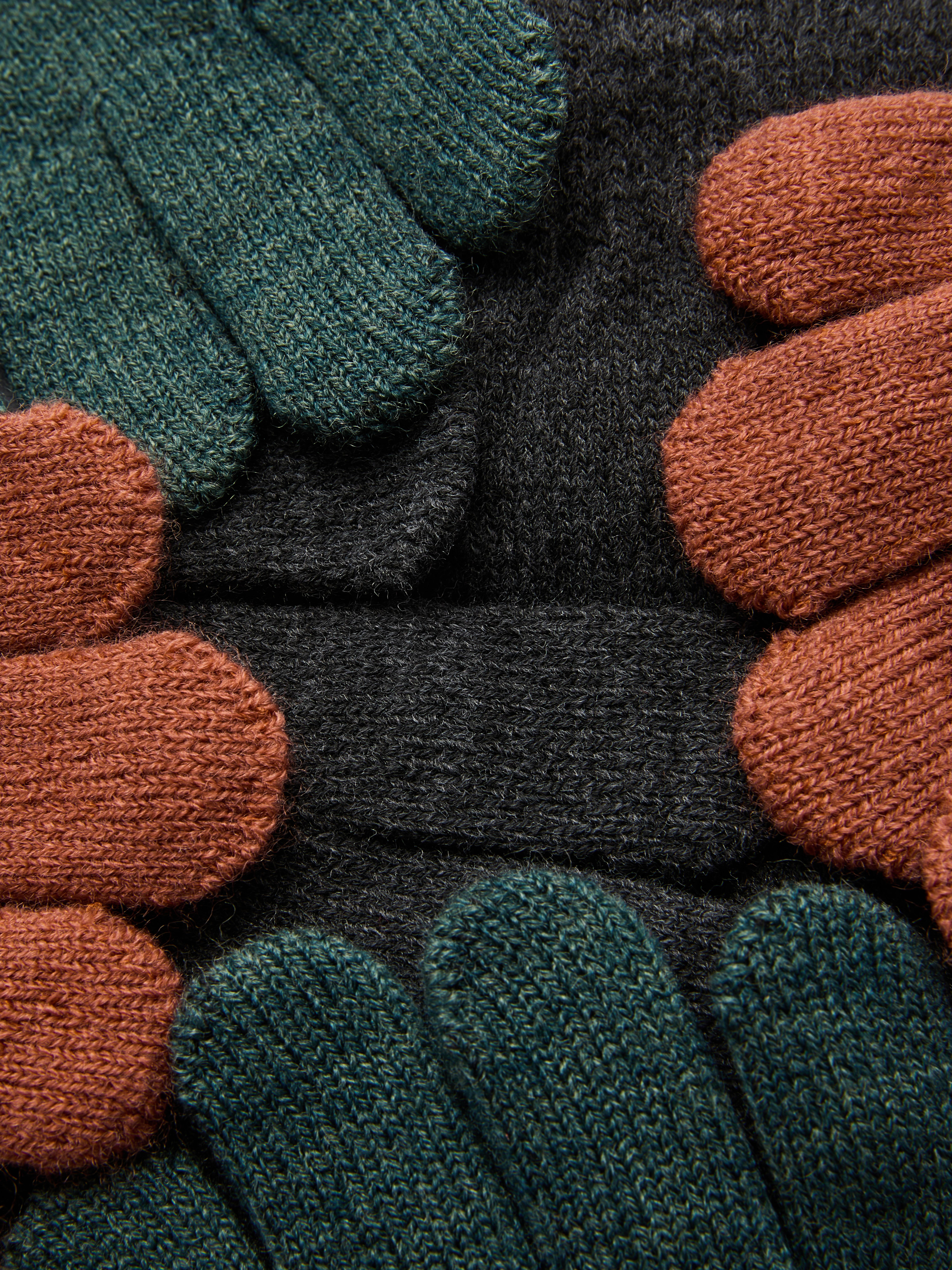 3pk Knitted Gloves