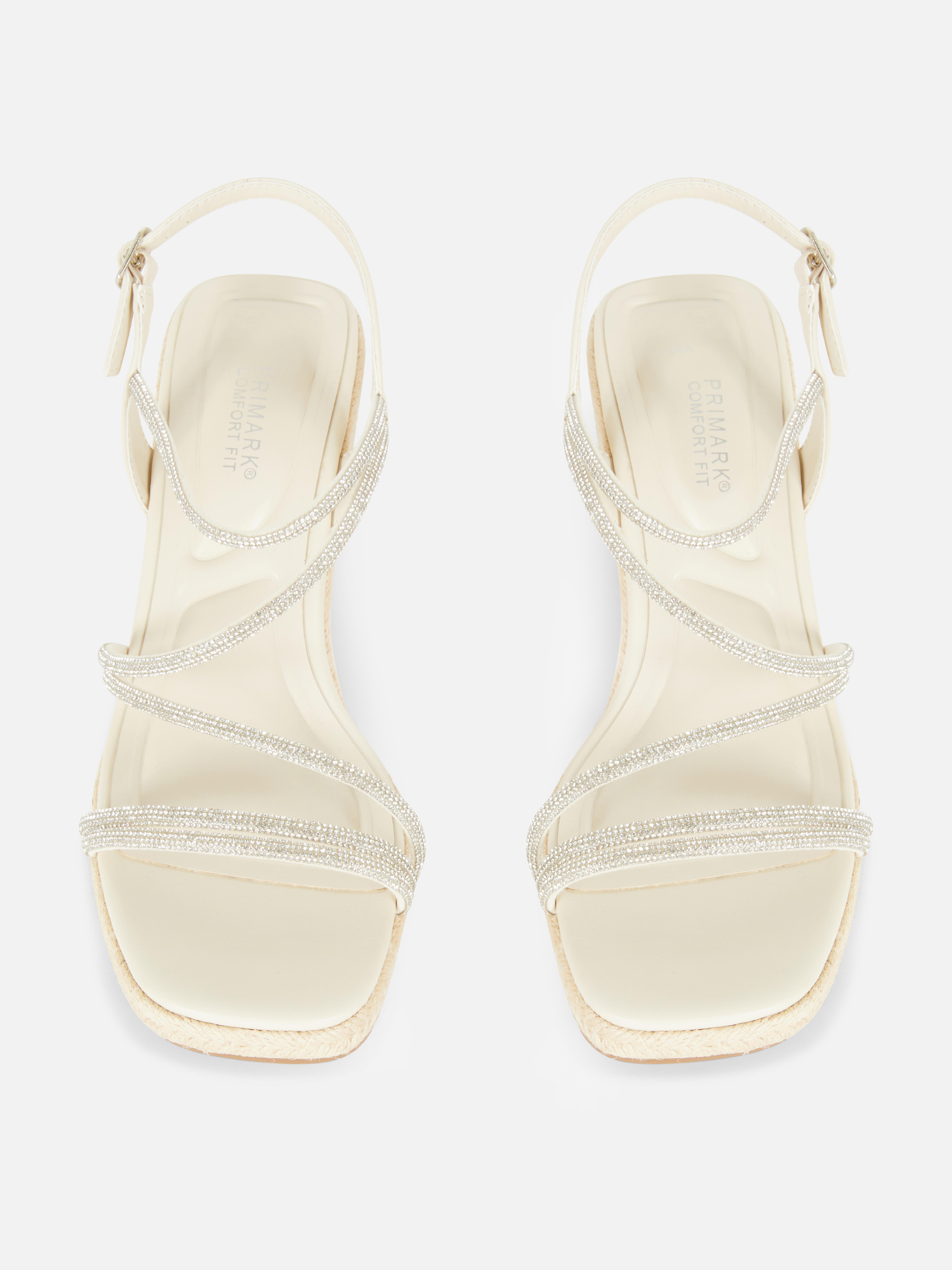 Sandalen met sleehak en stras, wijd model