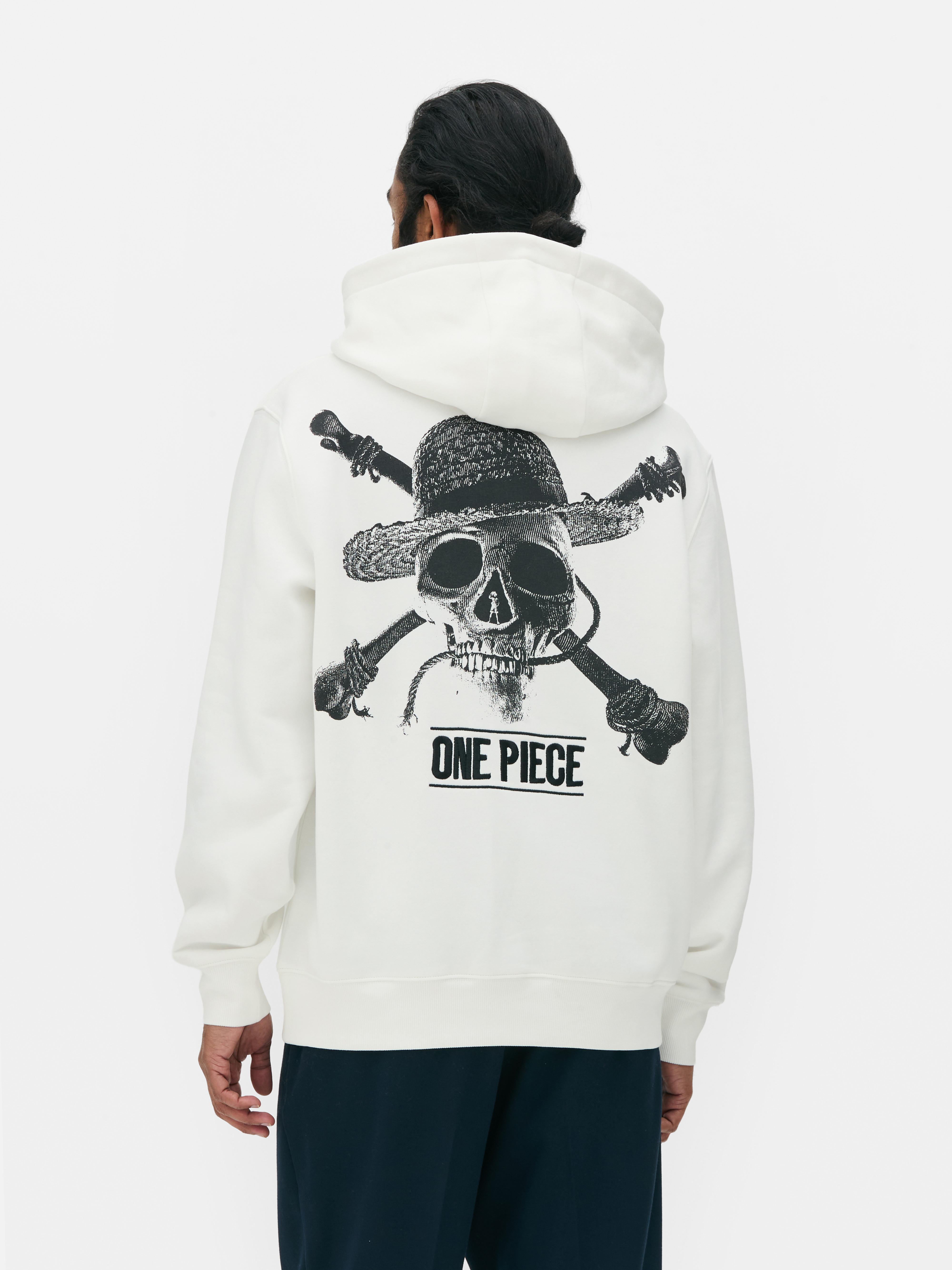 Sweat à capuche et motif pirate One Piece