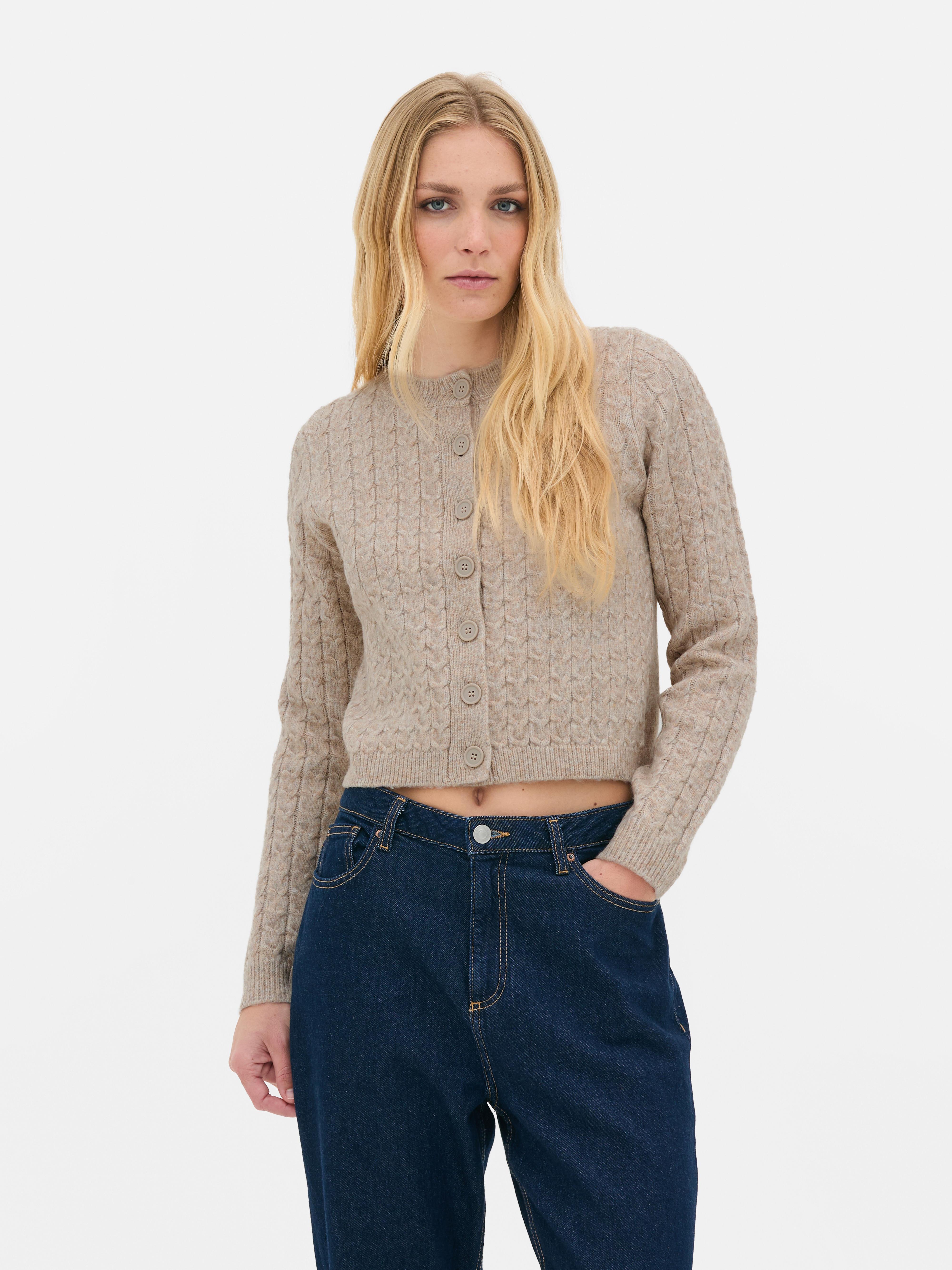 Gilet court en maille torsadée