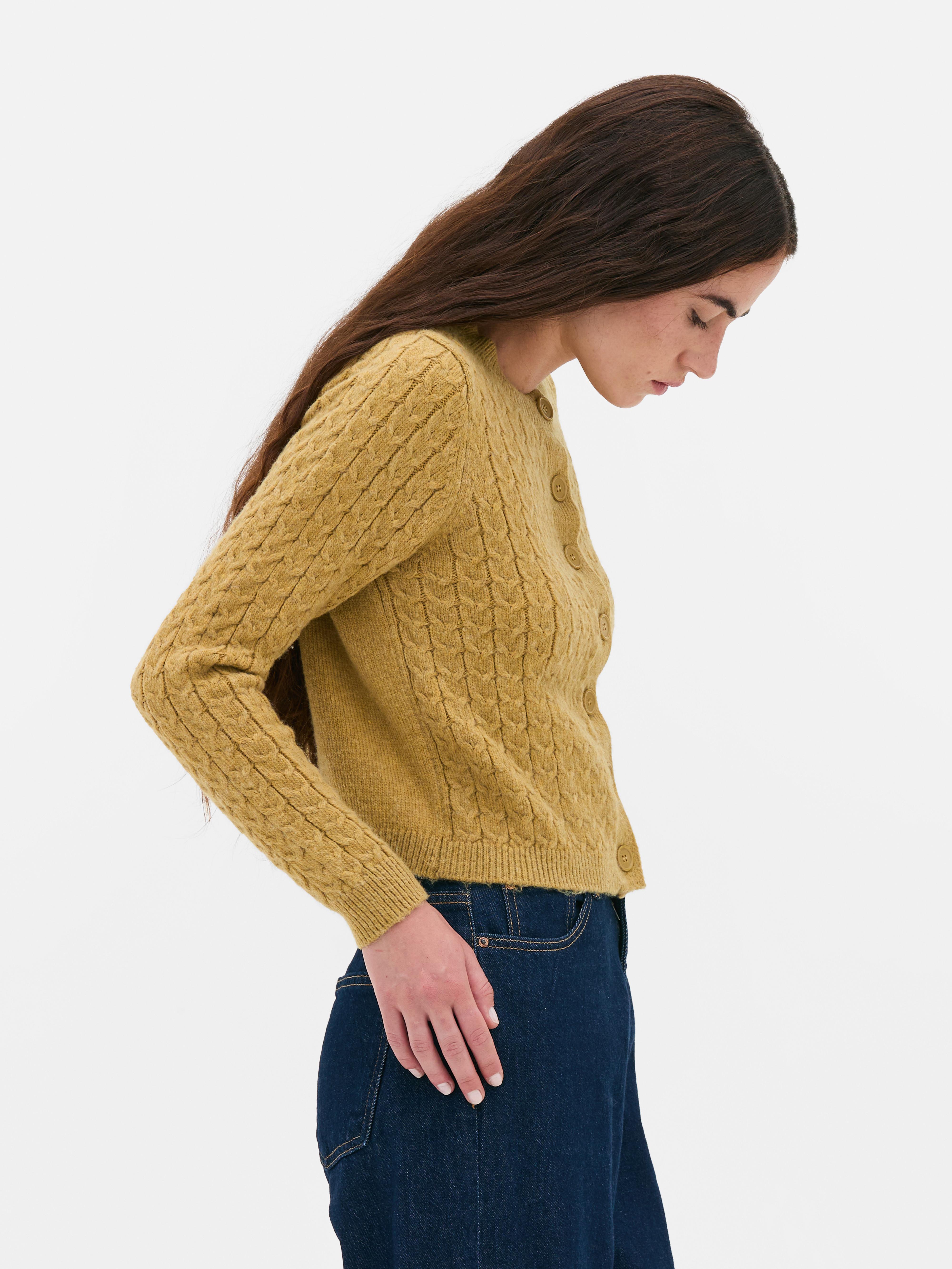 Cropped Cable Knit Cardigan