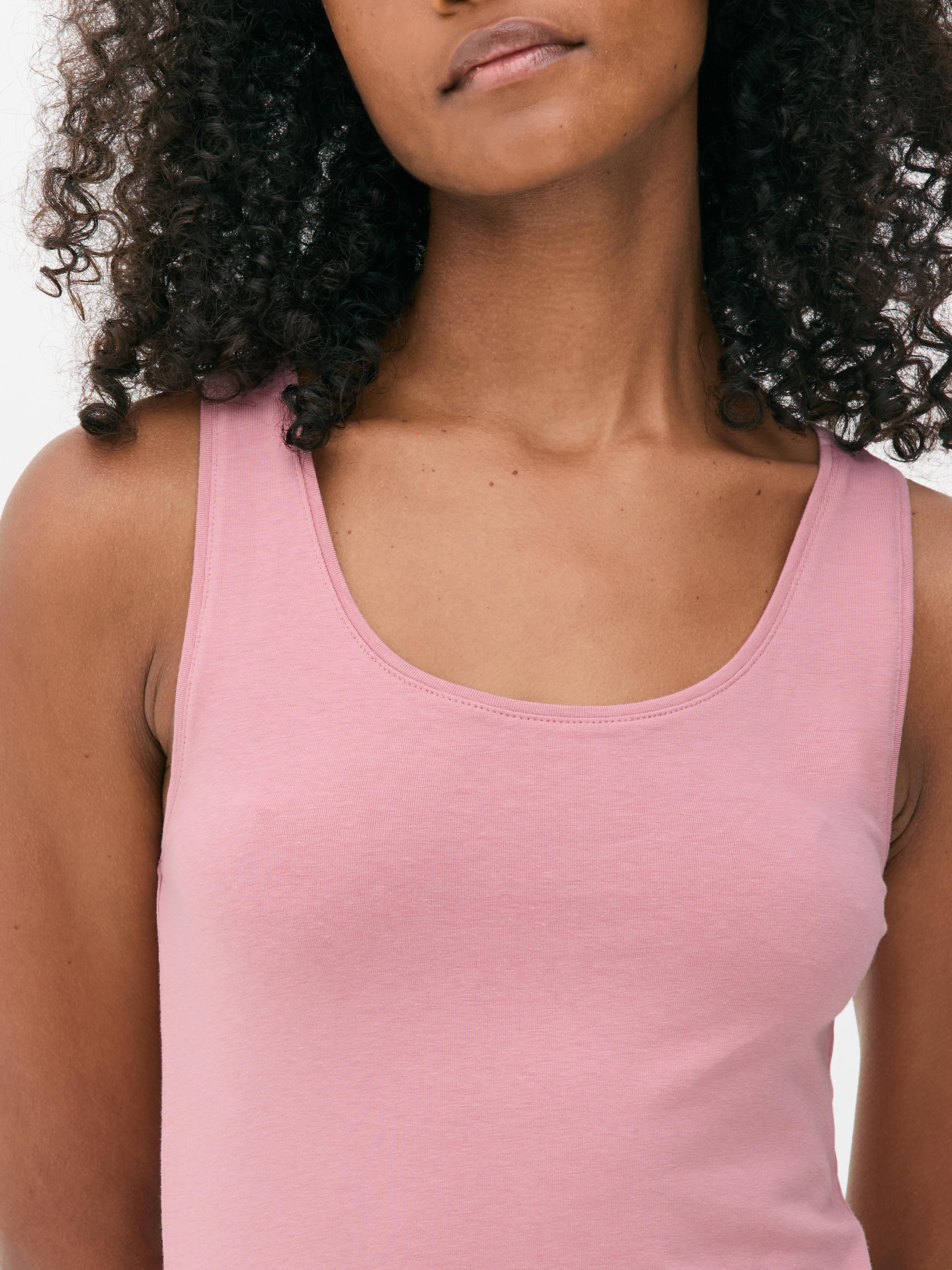 Canotta elasticizzata con scollo rotondo