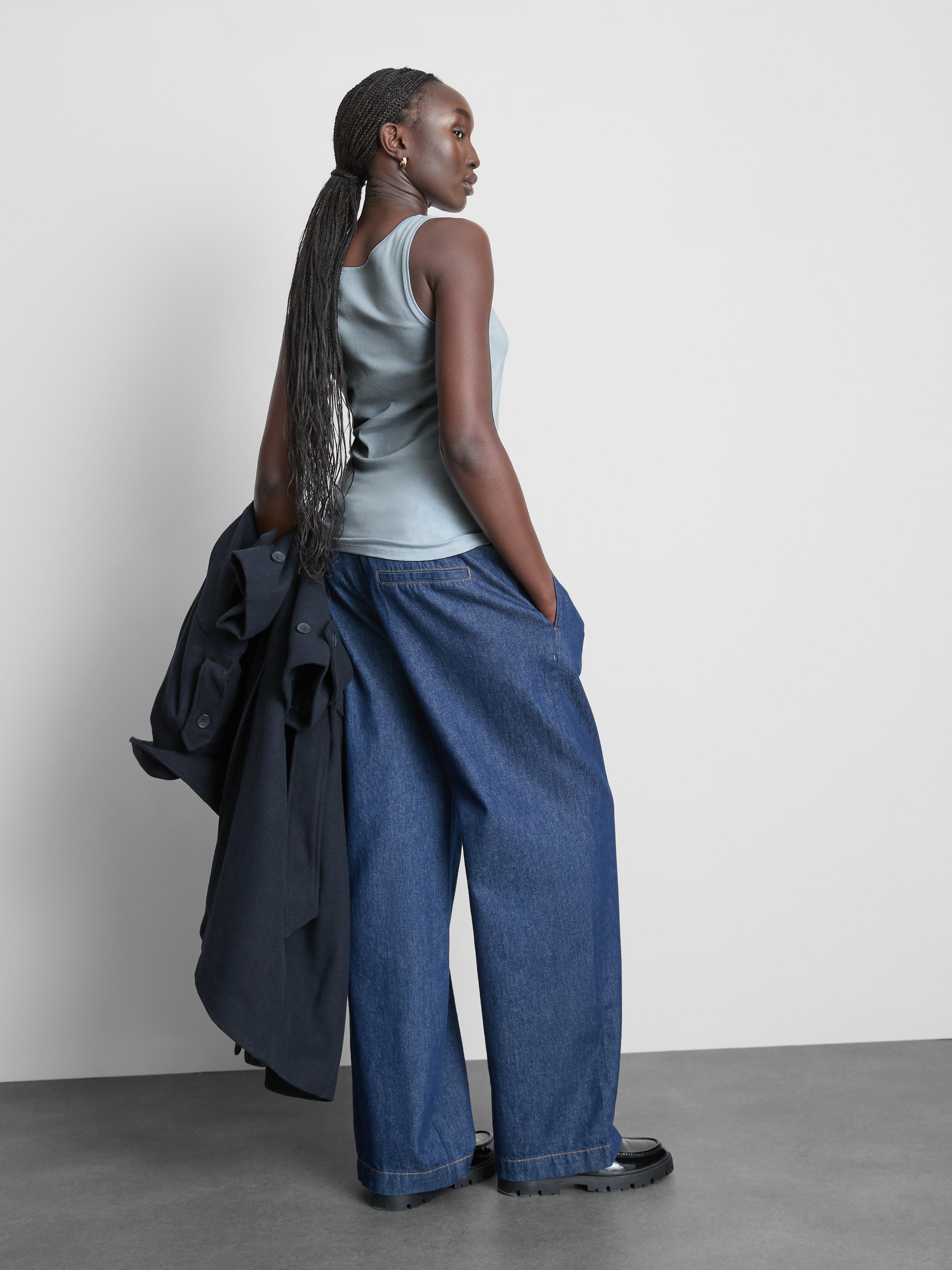 Women's Light Blue Scoop Neck Stretch Vest