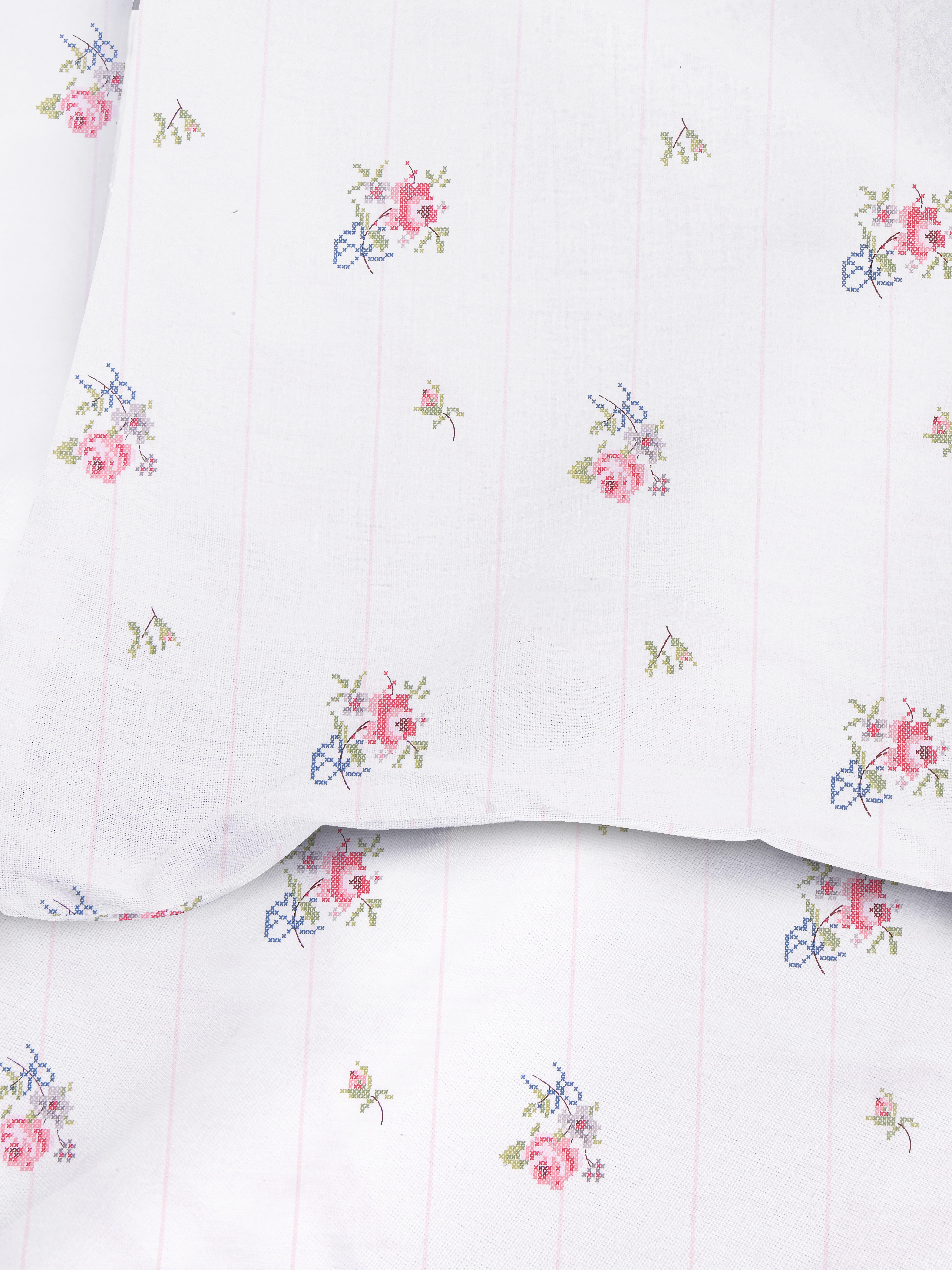 Conjunto capa edredão solteiro padrão floral ponto cruz